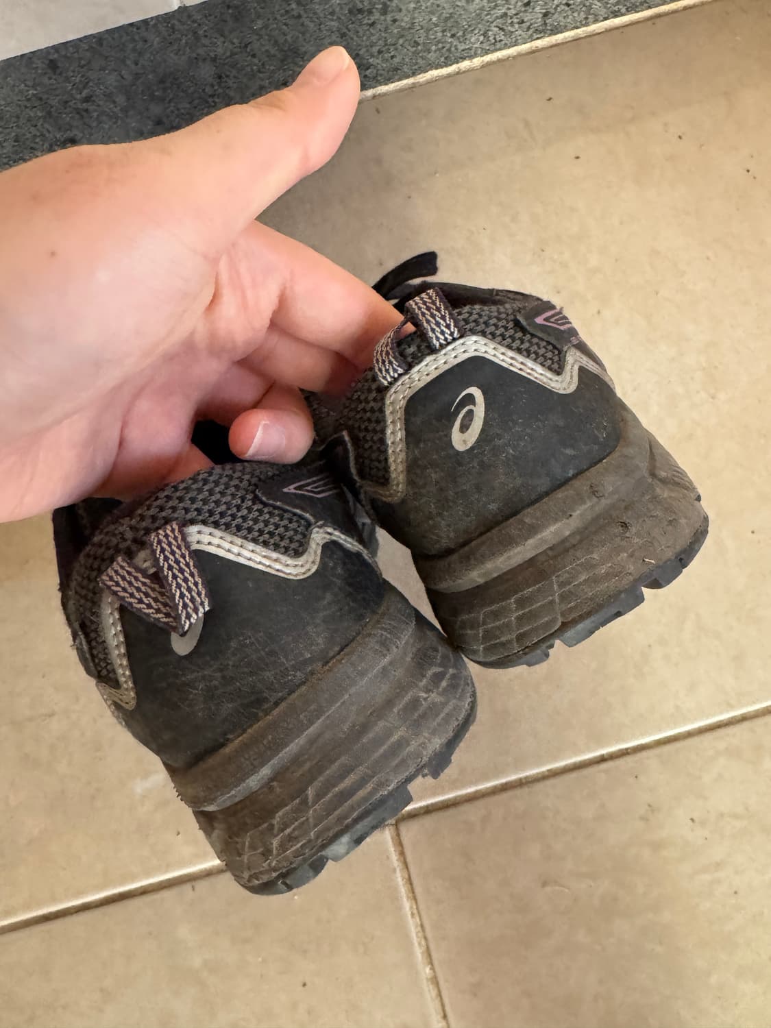 아식스 운동화 250 상품이미지3