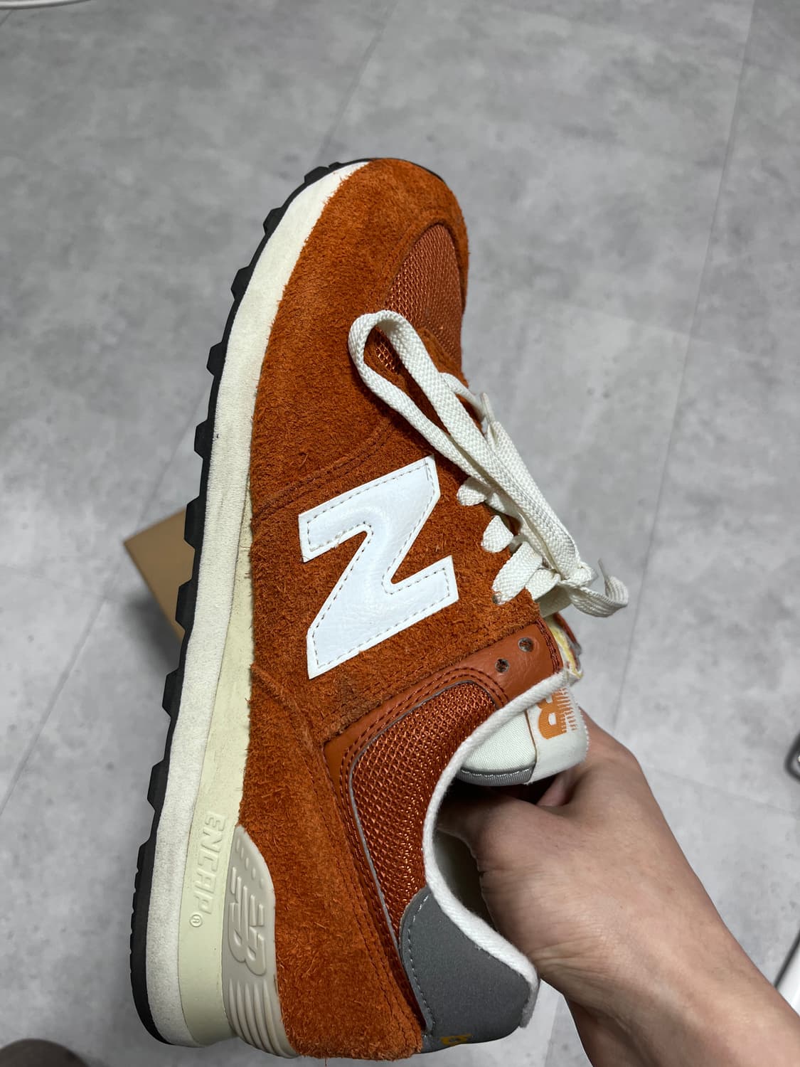 뉴발란스 헤리티지 오렌지 270 싸게 팝니다! 상품이미지2