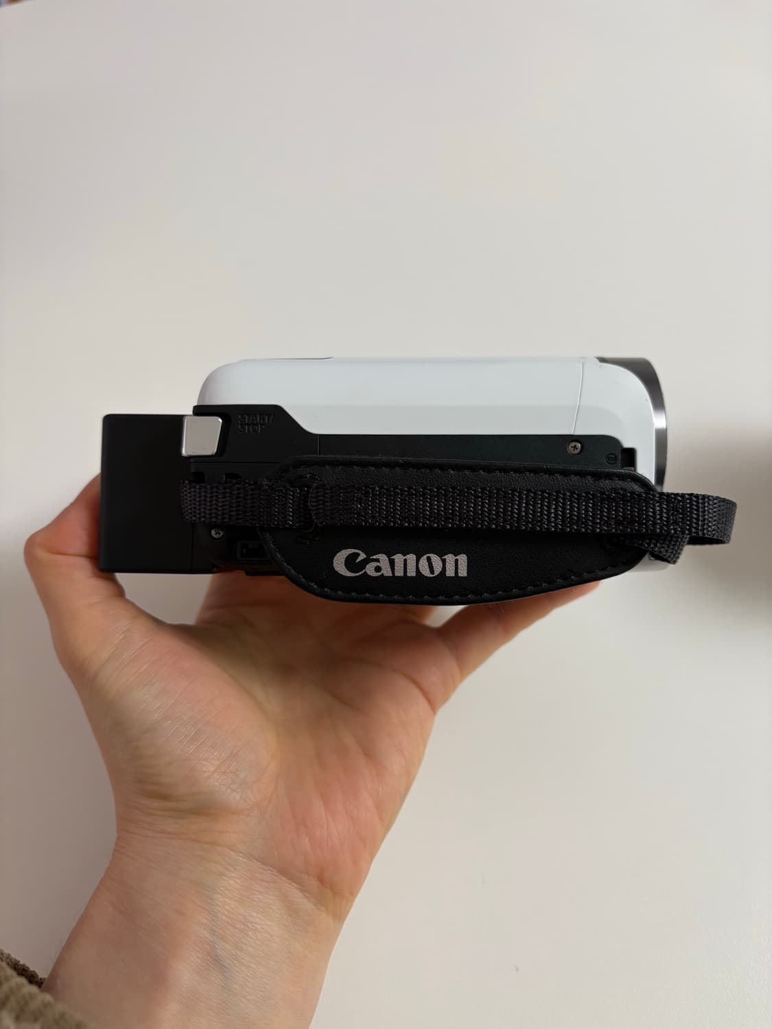 [민트급] 캐논 IVIS HF R700 화이트 상품이미지3