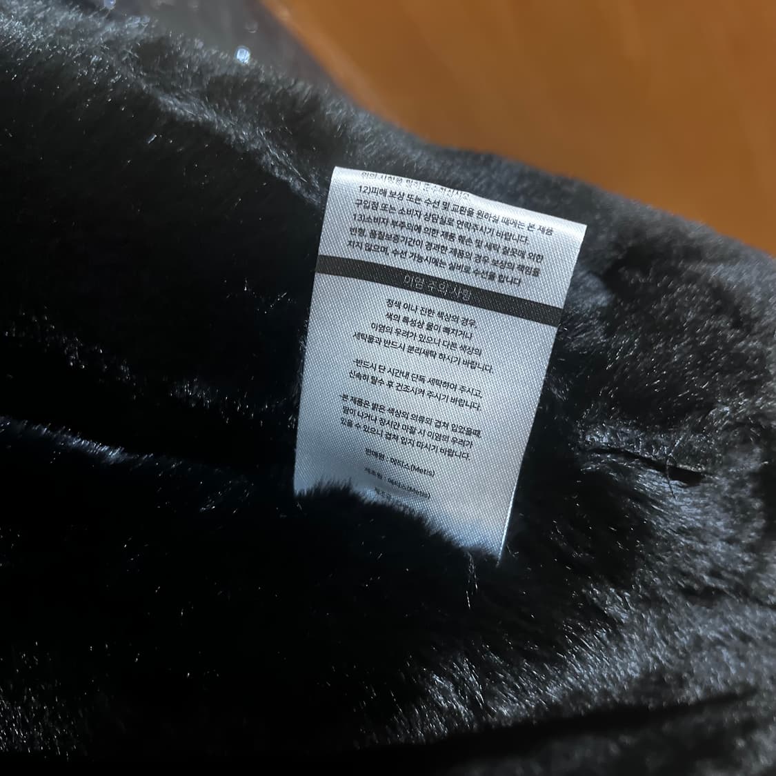 [L] 깡스타일리스트 X 론트 121 무스탕 블랙 상품이미지8