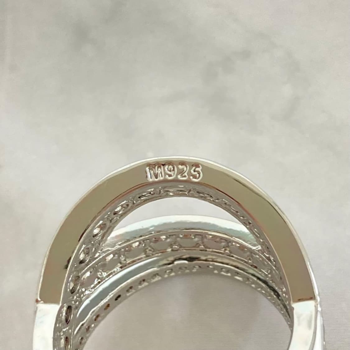 비비안 웨스트우드 아카이브 화이트 레터링 로고 각인 3단 레이어 링 반지 상품이미지4