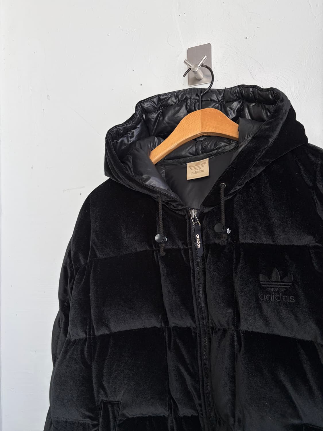 90‘s 아디다스 벨벳 오리털 패딩  상품이미지3