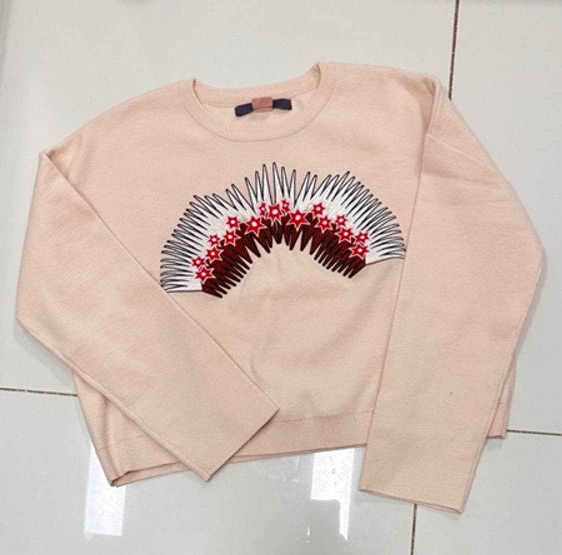 쥬시쥬디 자수 니트  상품이미지1