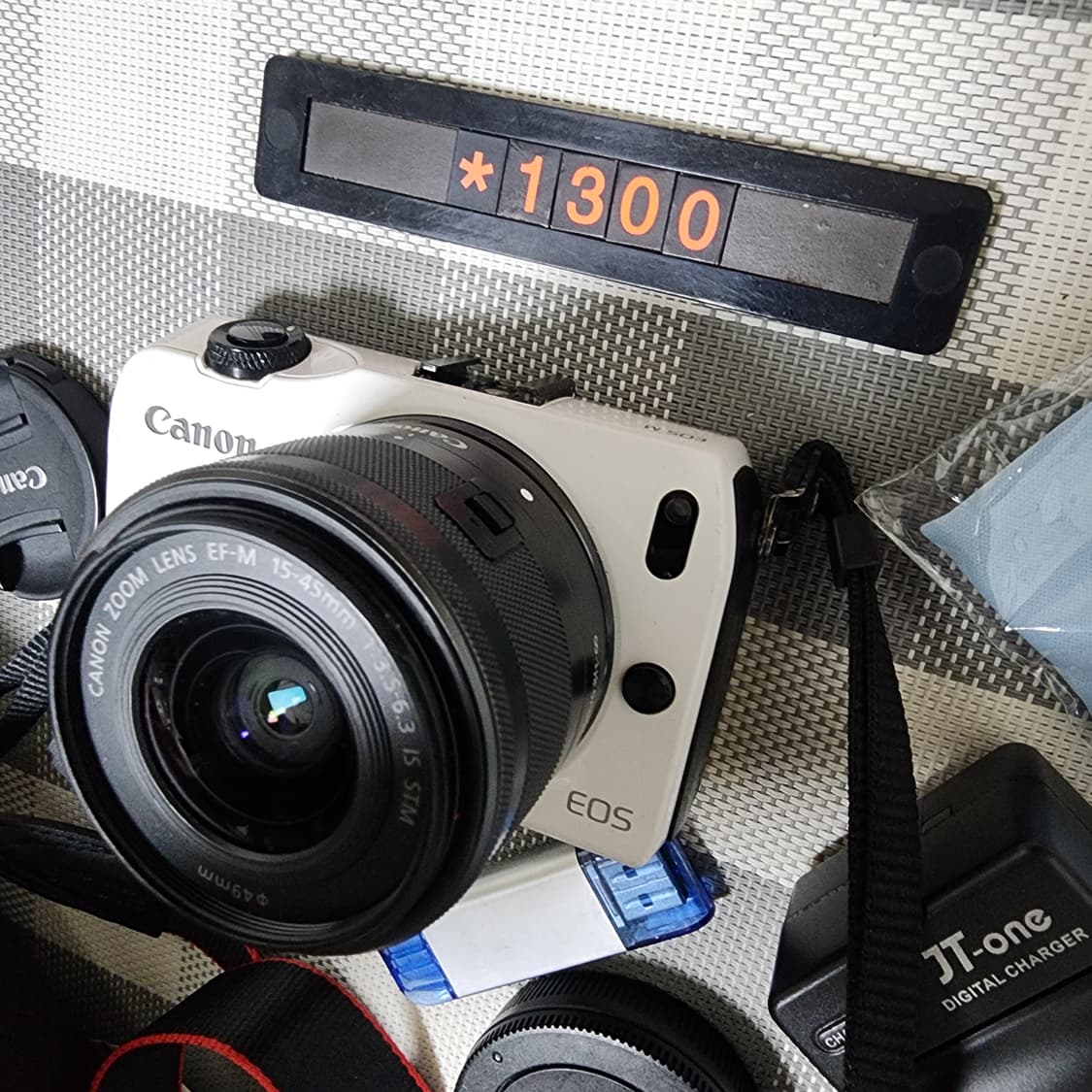 캐논 EOS M 디지털카메라 화이트 가방세트 상품이미지3