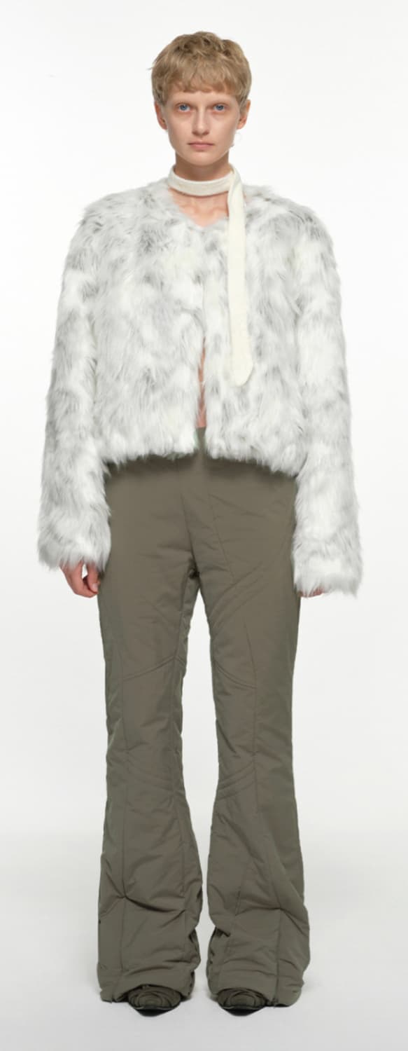 나체 OBLIQUE LINE QUILTED PANTS KHAK 상품이미지1