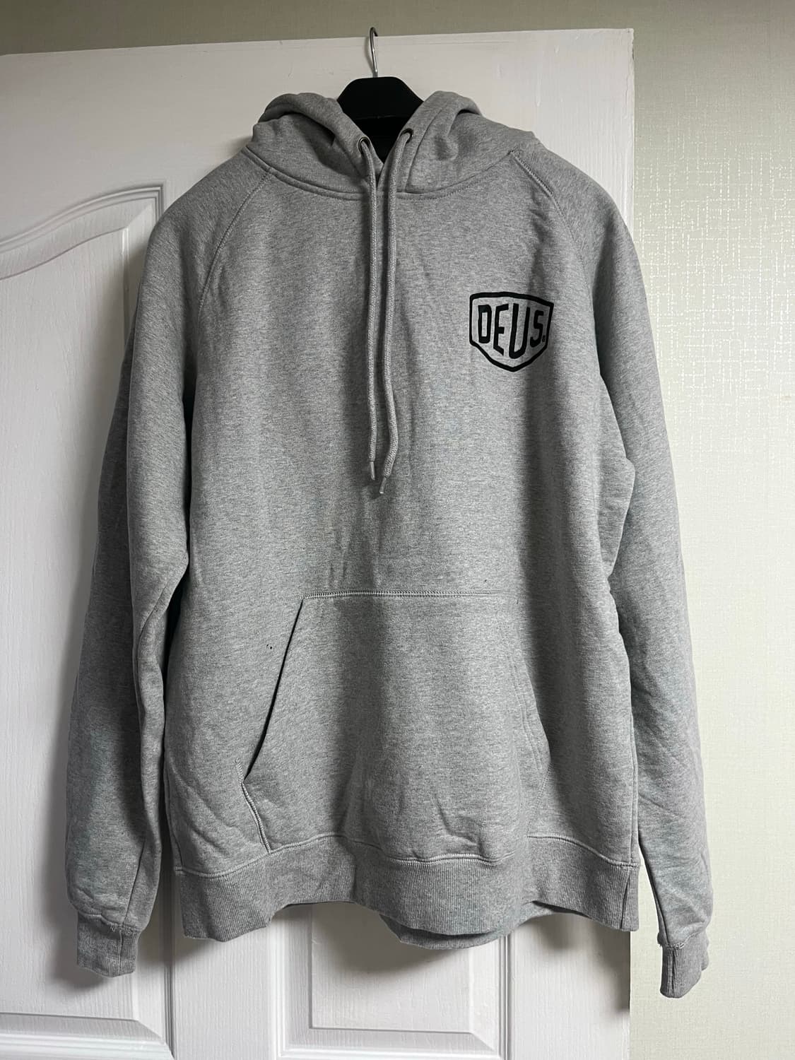 DEUS 후드티 상품이미지1