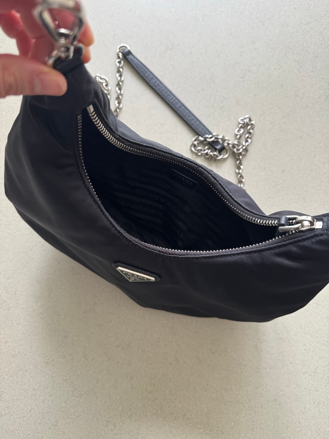 PRADA 리에디션 2006 나일론 체인 호보백 상품이미지4