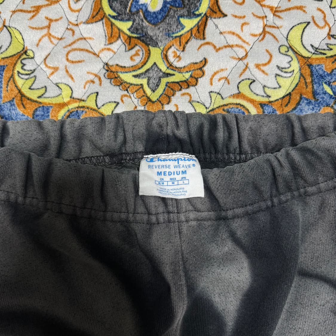 챔피온 썬페이딩 리버스위브 블리치 블랙 스웻 팬츠 상품이미지3