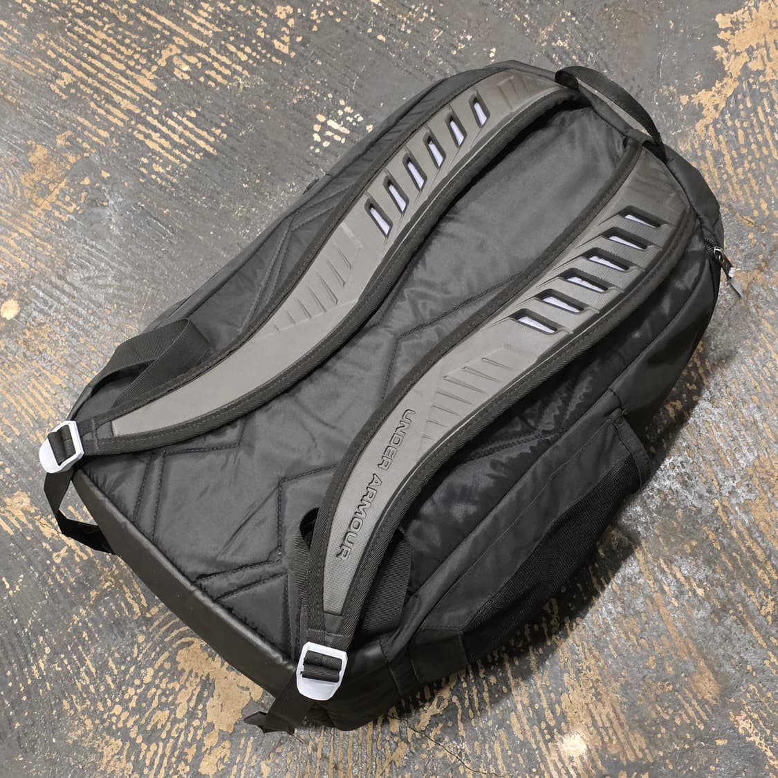 언더아머 블랙 백팩  상품이미지7