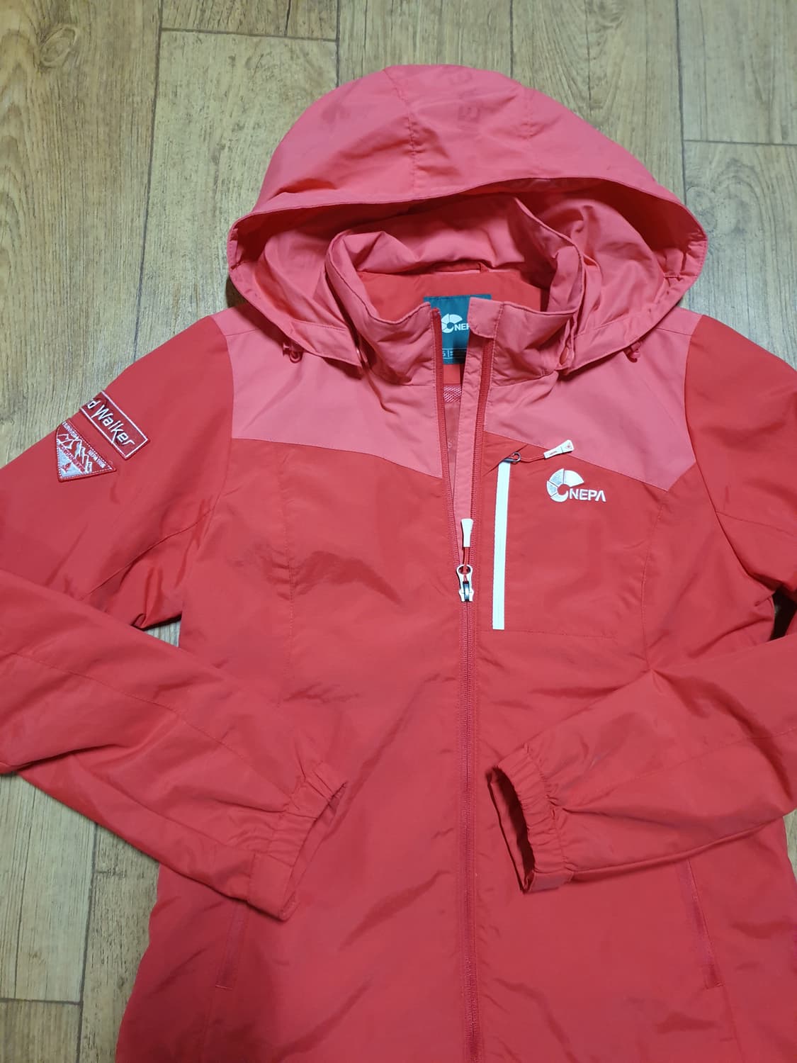 1170 네파 아웃도어 바람막이 95 사이즈입니다 상품이미지4