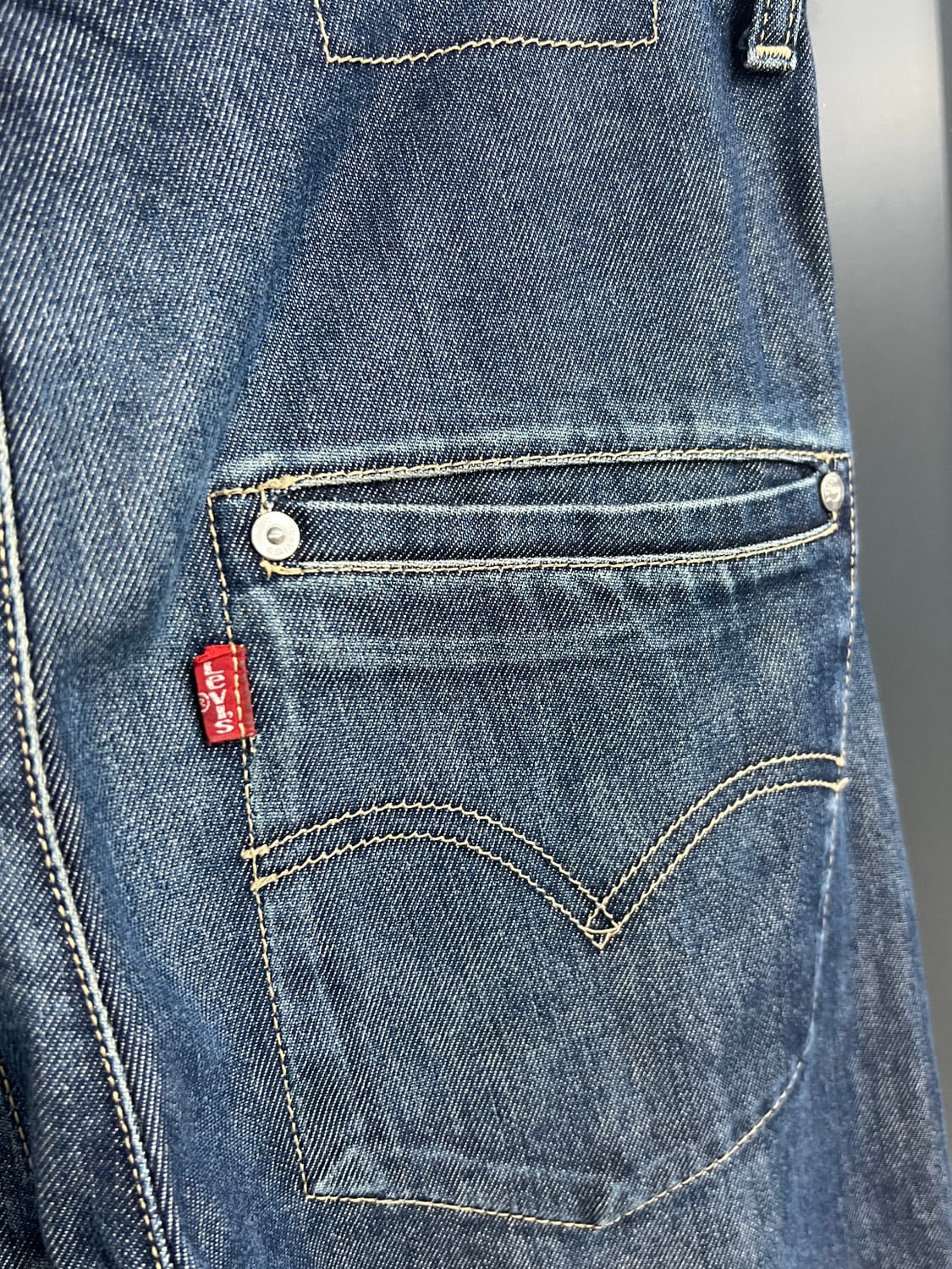 Levis 리바이스 엔지니어드 나팔핏 부츠컷 데님 팬츠 상품이미지3