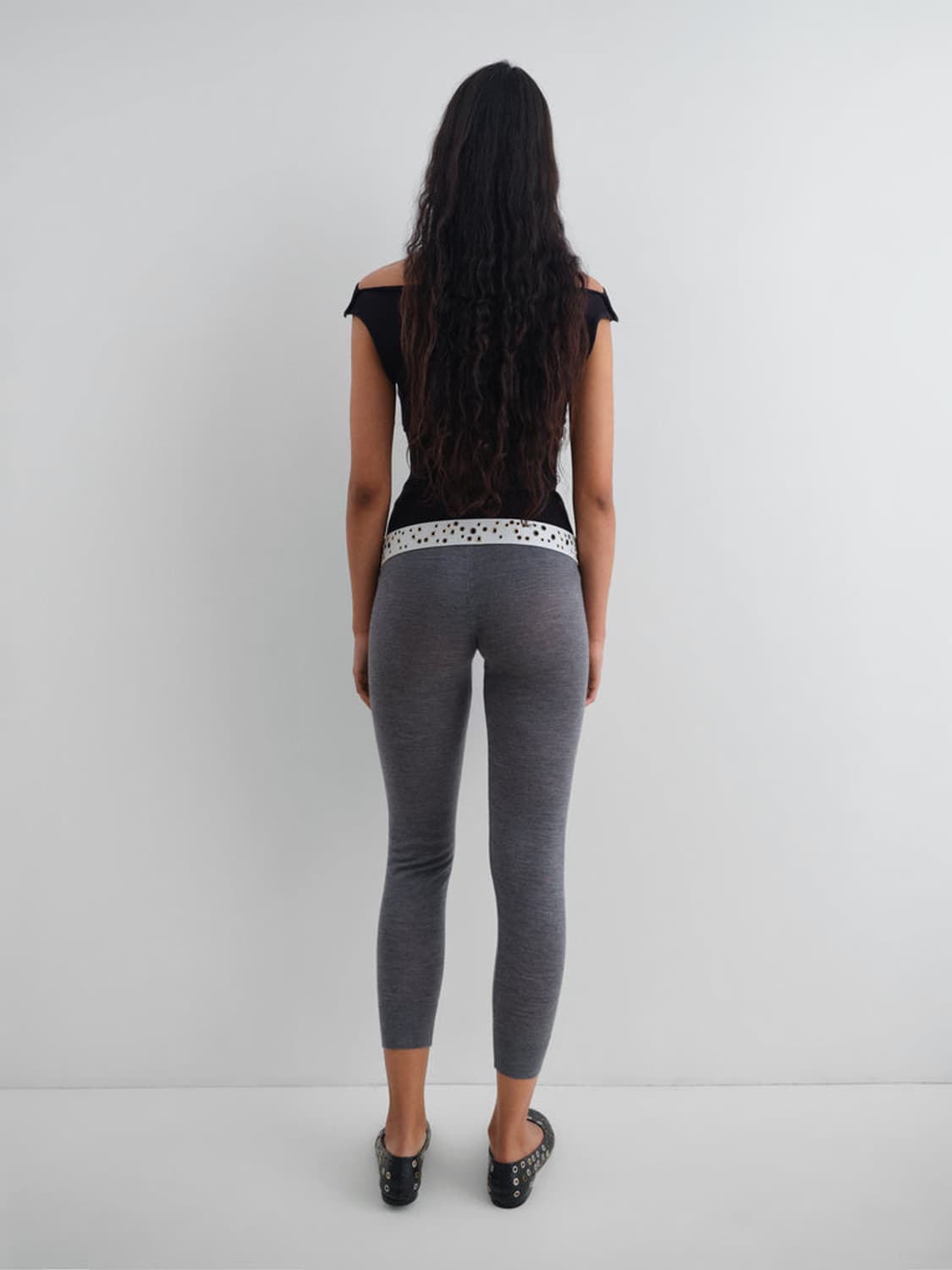 [XS,S,M]기마구아스 Oto 오프숄더 탑/블랙 상품이미지3