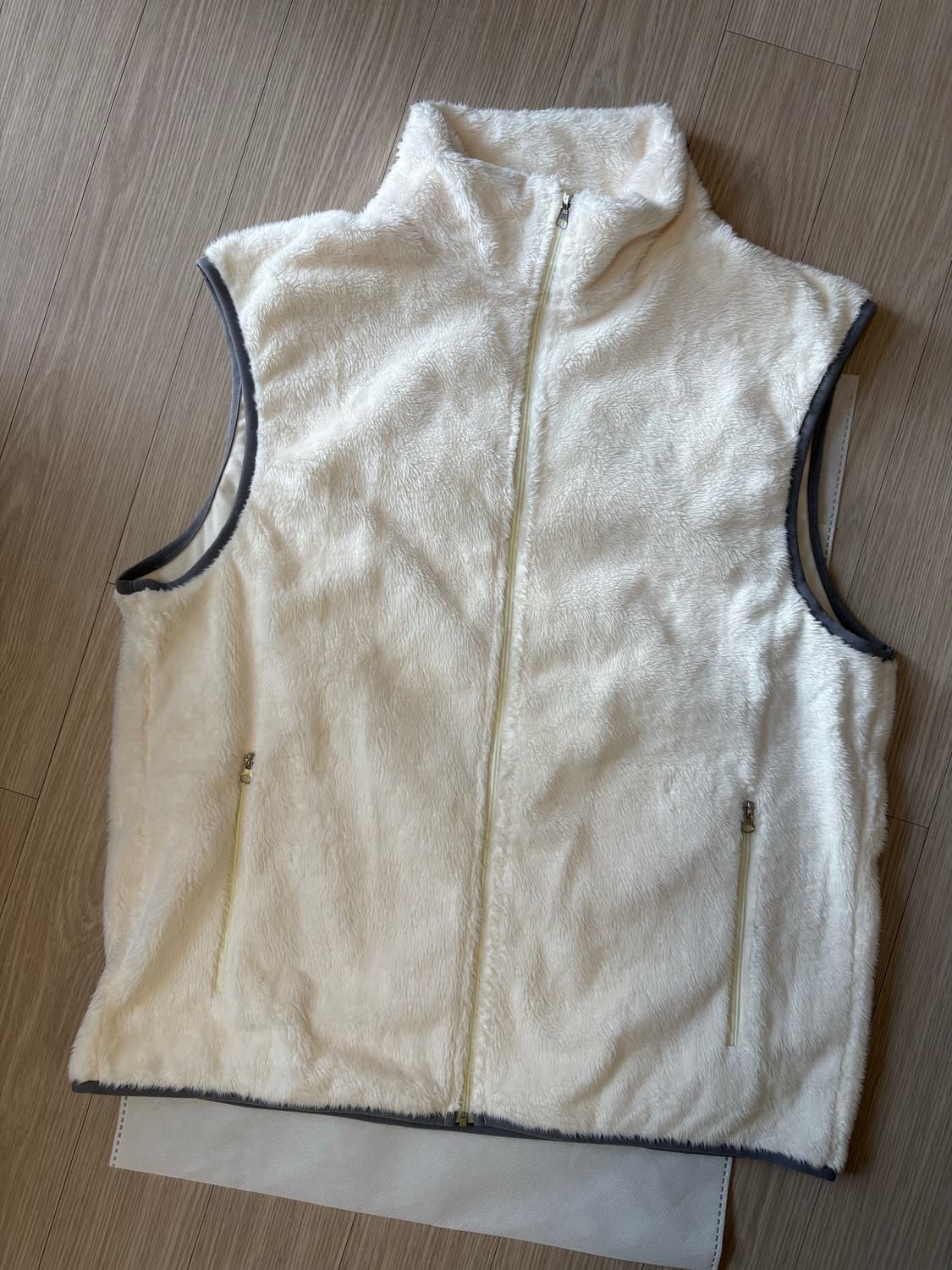 지초이 25-004 플리스 베스트 상품이미지3