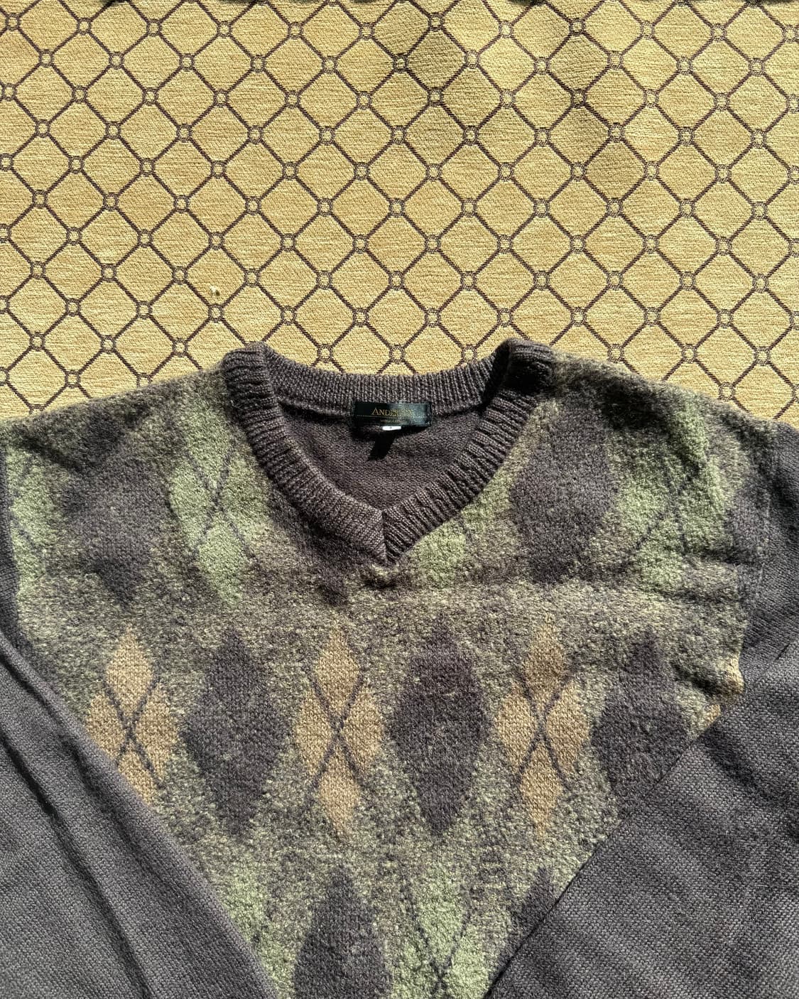 브라운 아가일 니트 상품이미지1