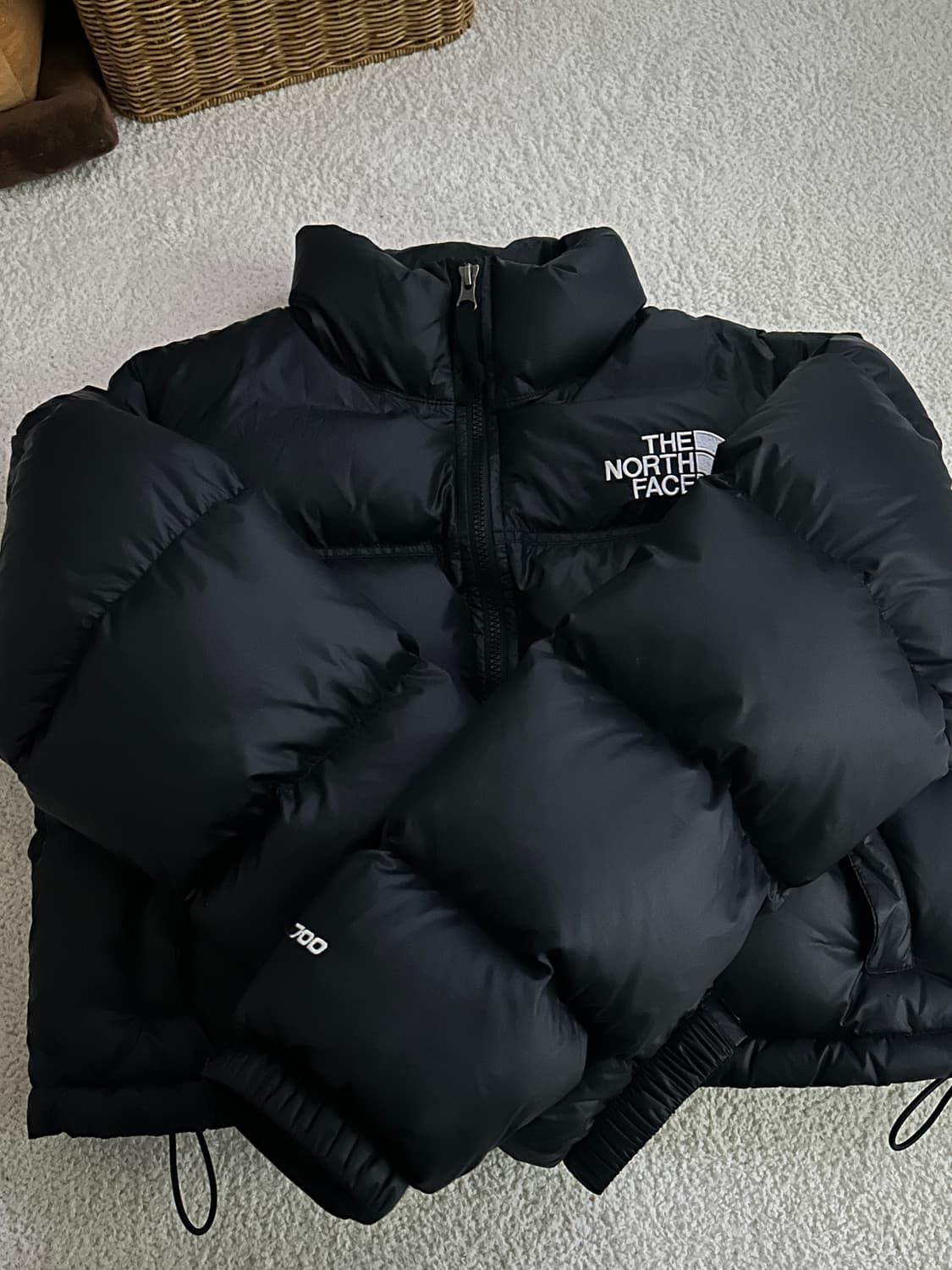 노스페이스 크롭 눕시700 해외판 무광블랙 상품이미지1