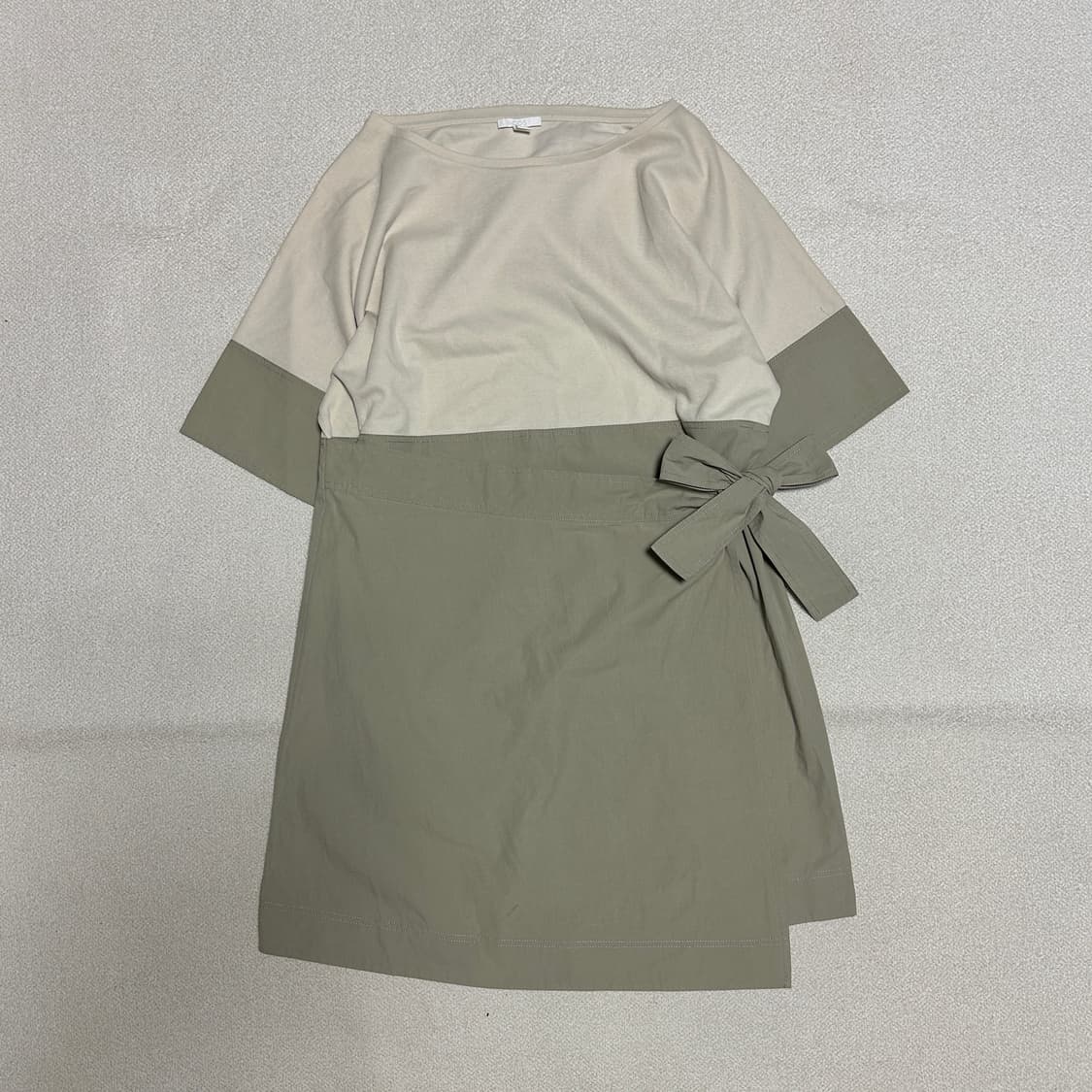 코스 배색 랩 원피스 상품이미지1