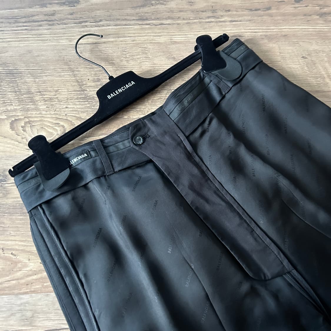 발렌시아가 인사이드아웃 테일러드 팬츠 상품이미지2