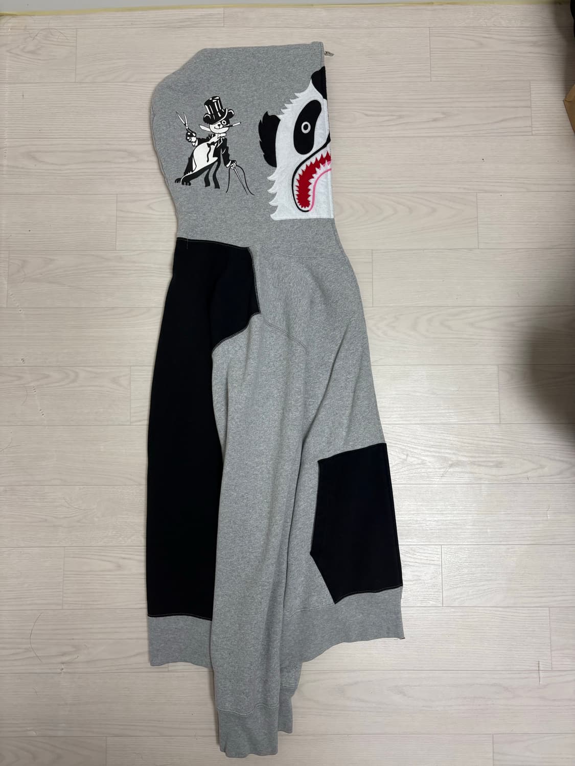 [XL] 베이프 그레이 판다 후드집업 판매합니다 상품이미지1