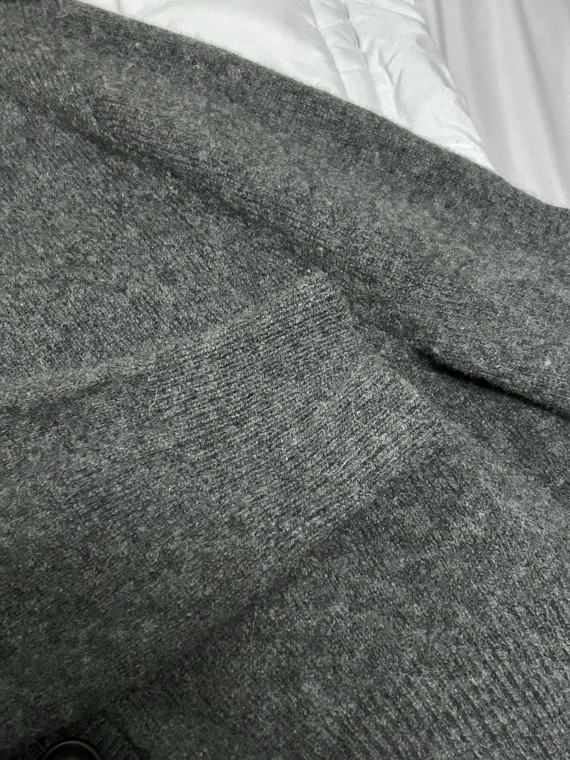 maggie signature basic cardigan charcoal 상품이미지3