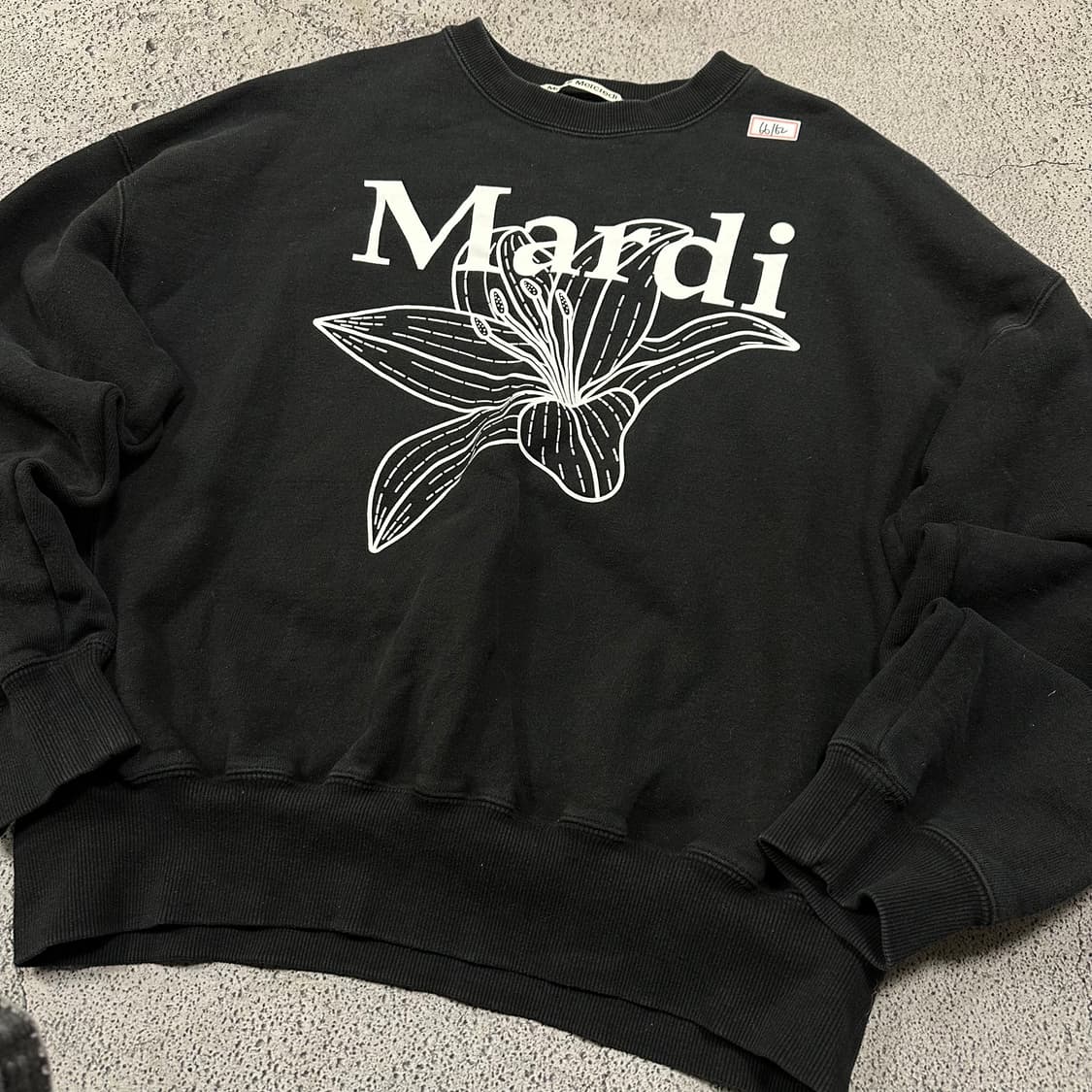 ✨ (바배) 마르디 메크르디 빅로고 블랙 맨투맨  상품이미지5
