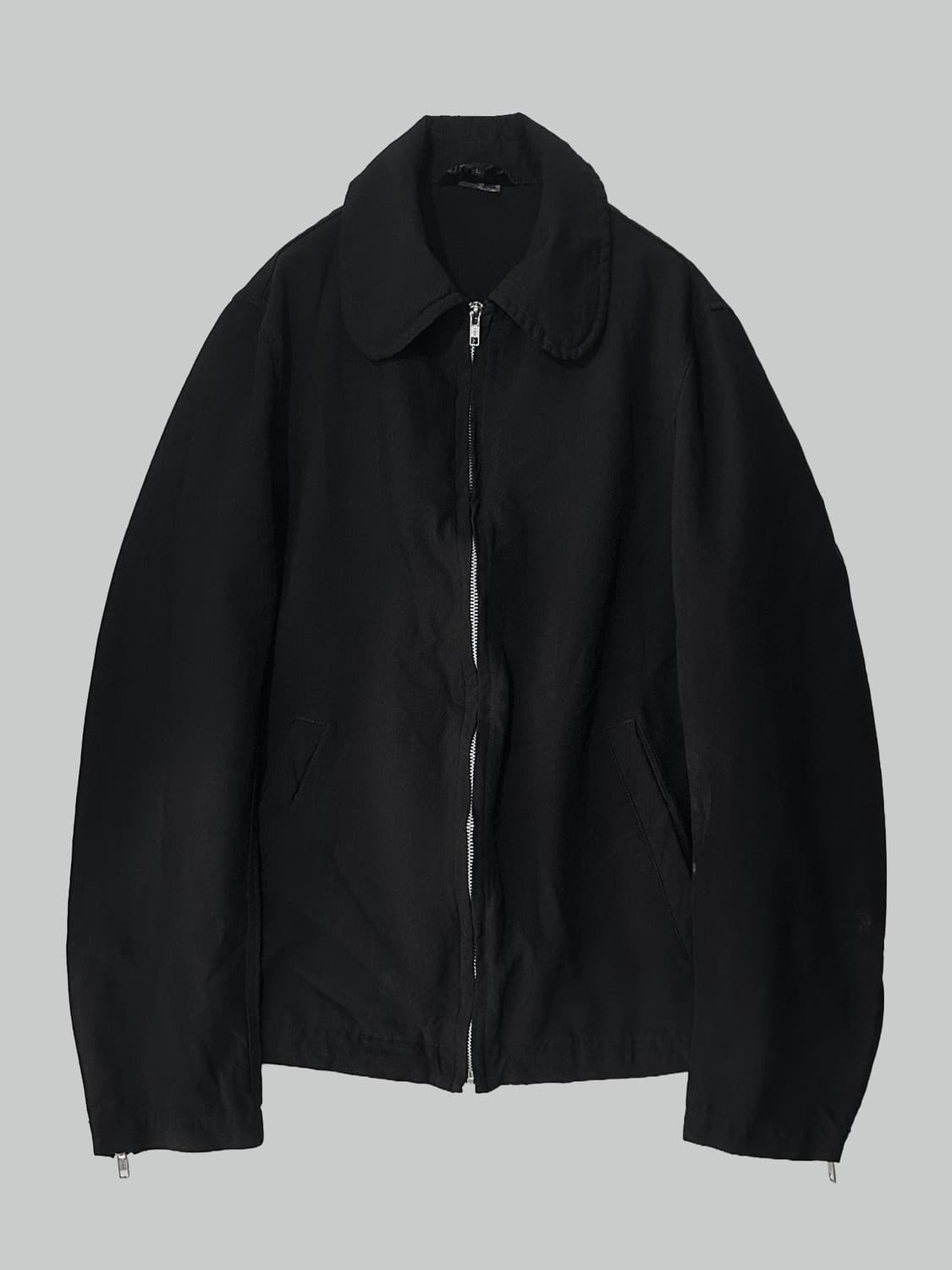 꼼데가르송 블랙 축융 폴리 패치 자켓 상품이미지2