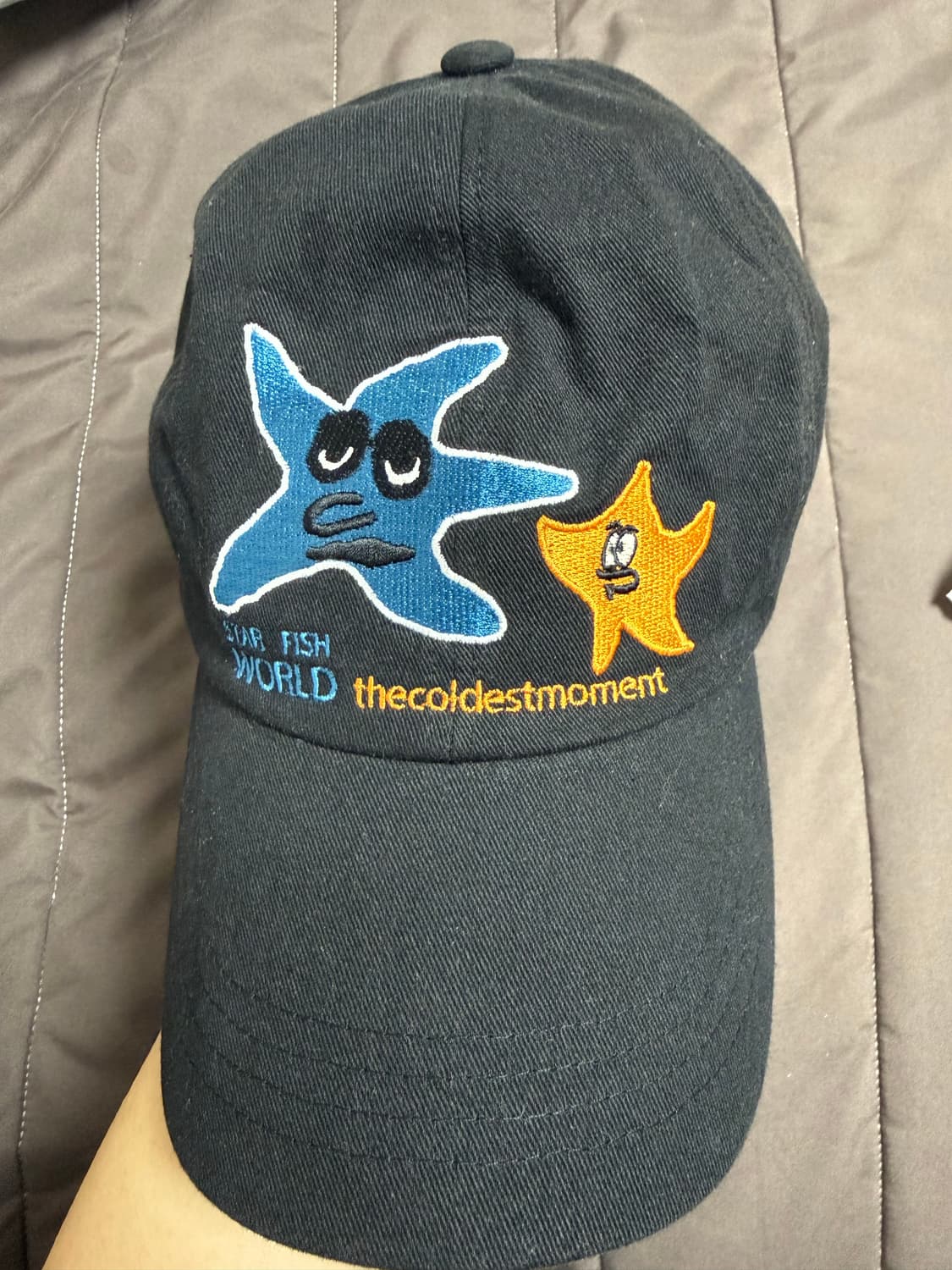 더콜디스트모먼트 모자 상품이미지1