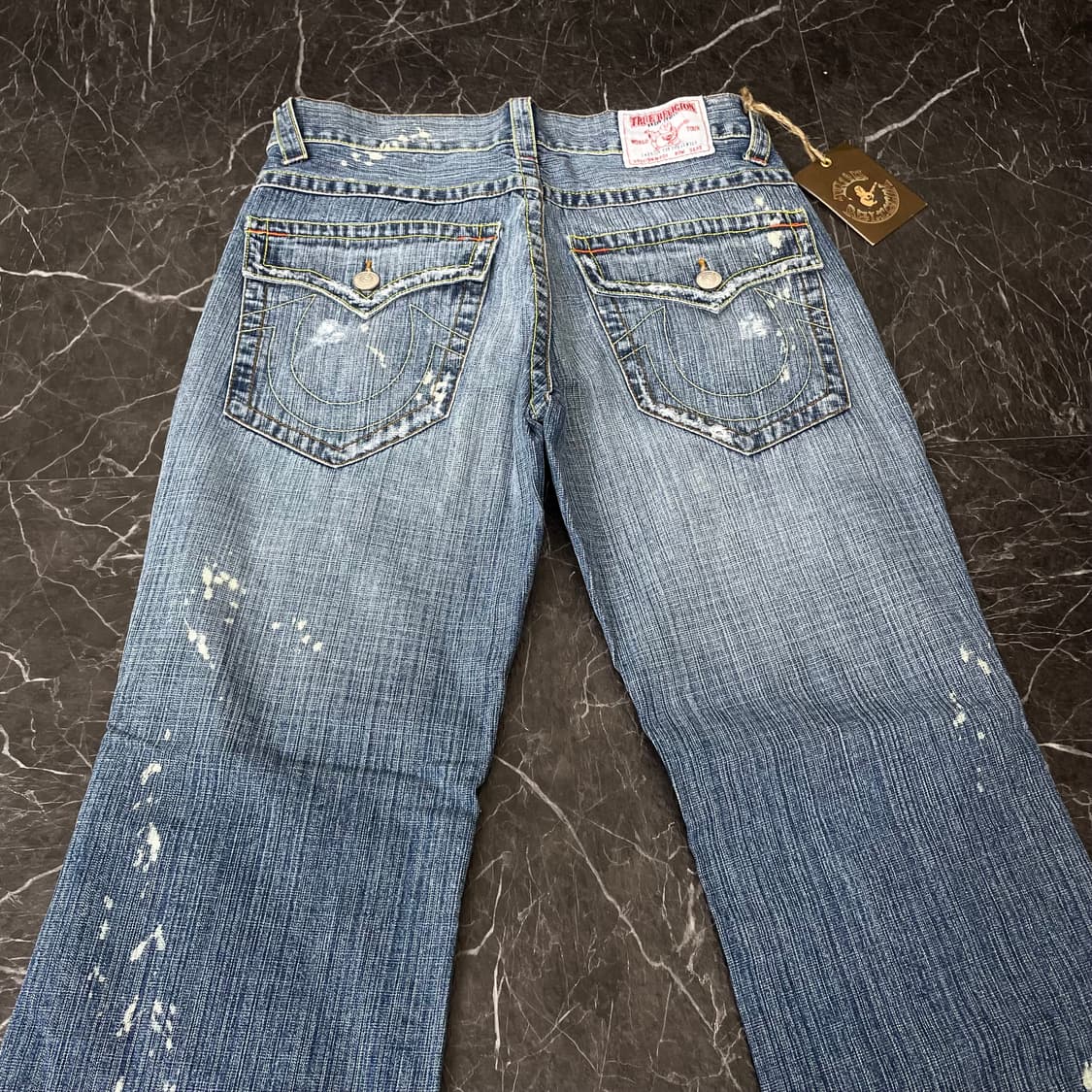 (새상품) 트루릴리전 페인팅 부츠컷 와이드 데님 팬츠 상품이미지5