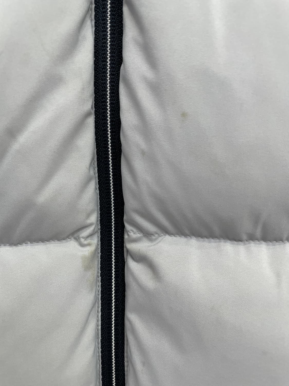 헤지스 골프(HAZZYS GOLF) 배색 구스다운 패딩 베스트 상품이미지9