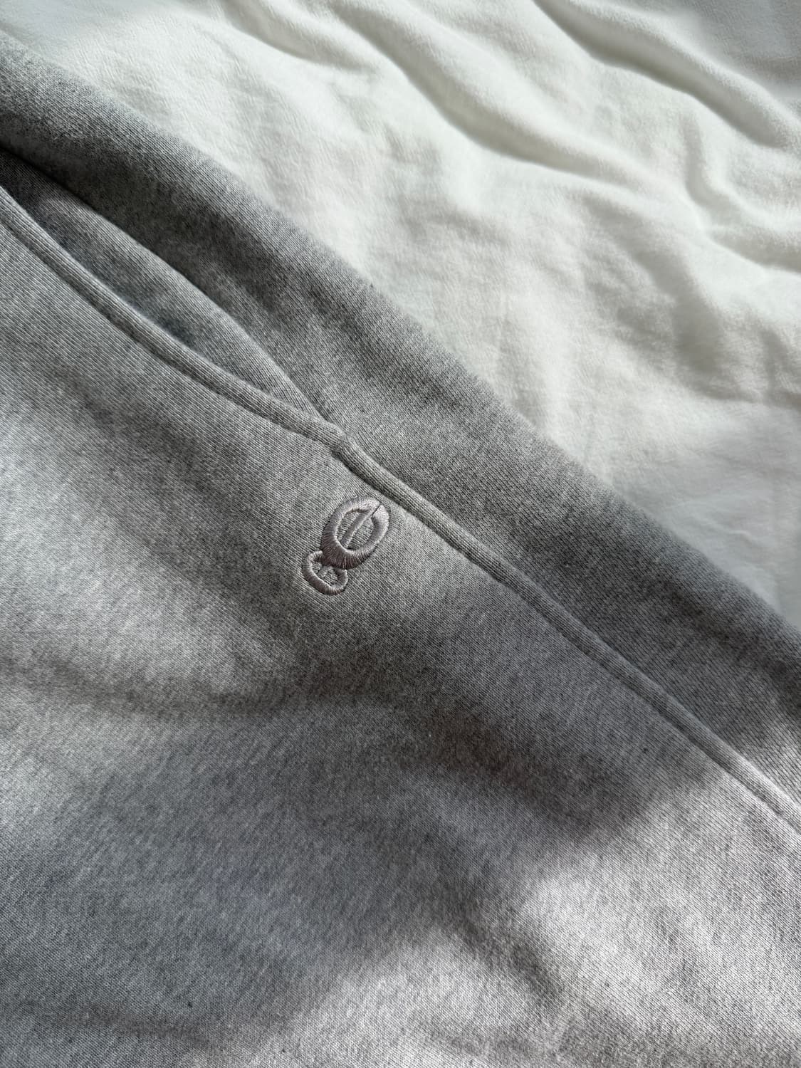 엔조블루스 루즈핏 에센셜 조거 팬츠 상품이미지4