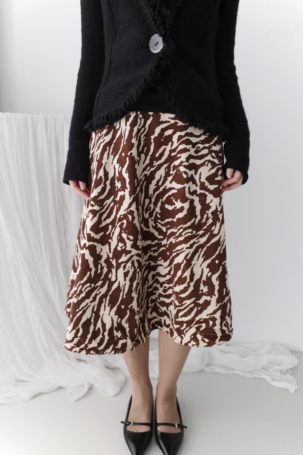 zebra suade skirt 상품이미지4