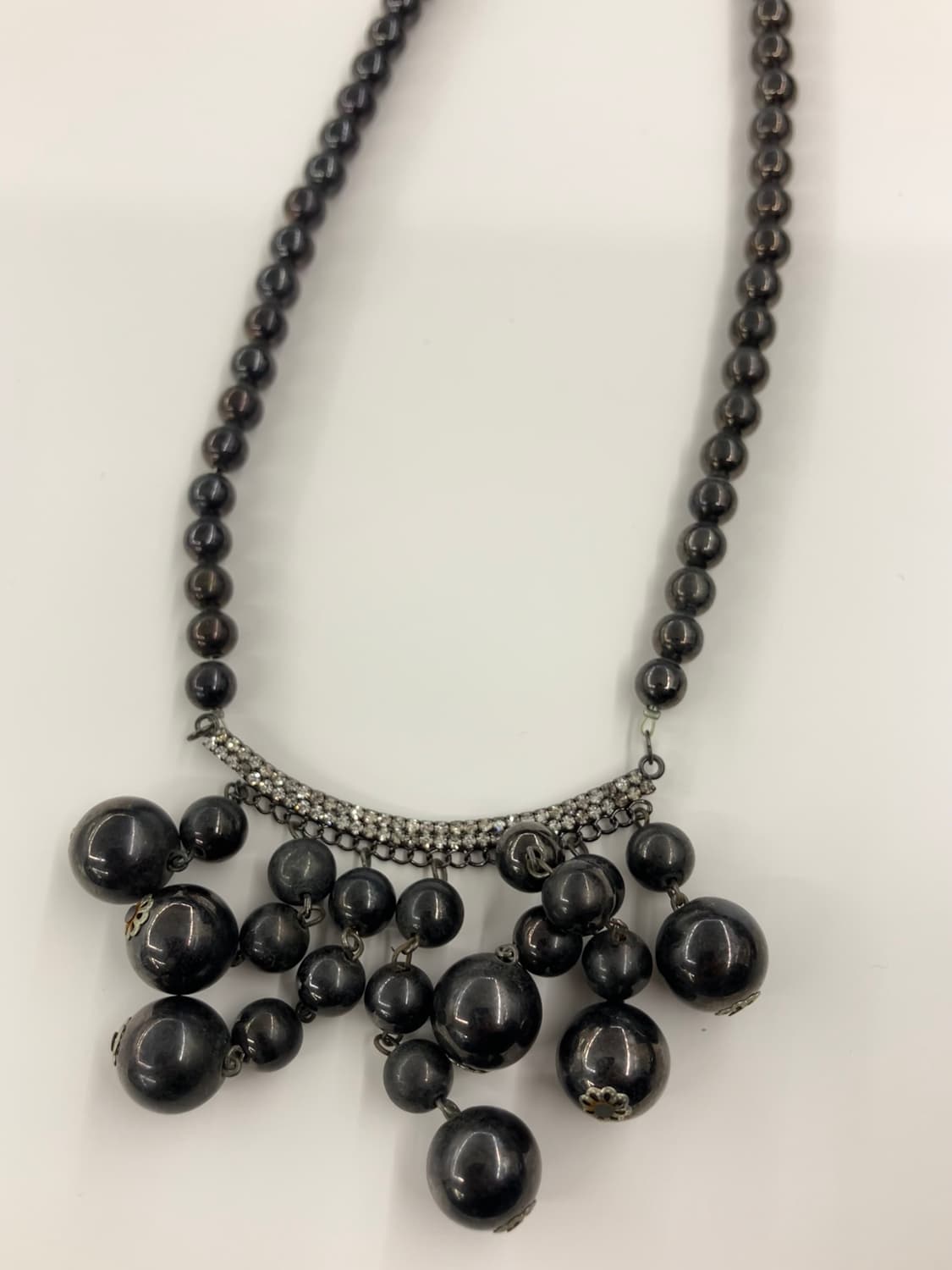 다크 진주 비즈 드롭 목걸이 상품이미지2