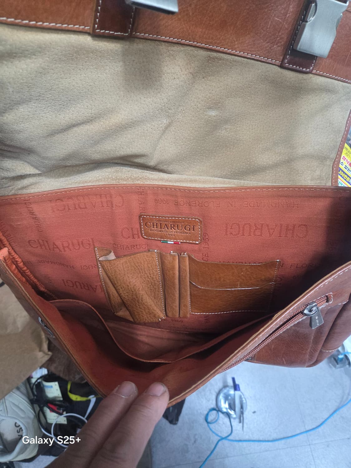 키아루치   브라운   가죽백 상품이미지4