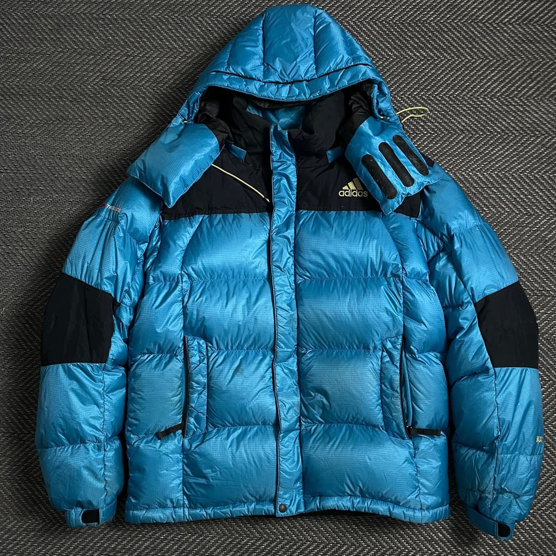 아디다스 하이킹 벌키 800 구스다운 푸퍼 패딩y 4814 상품이미지2