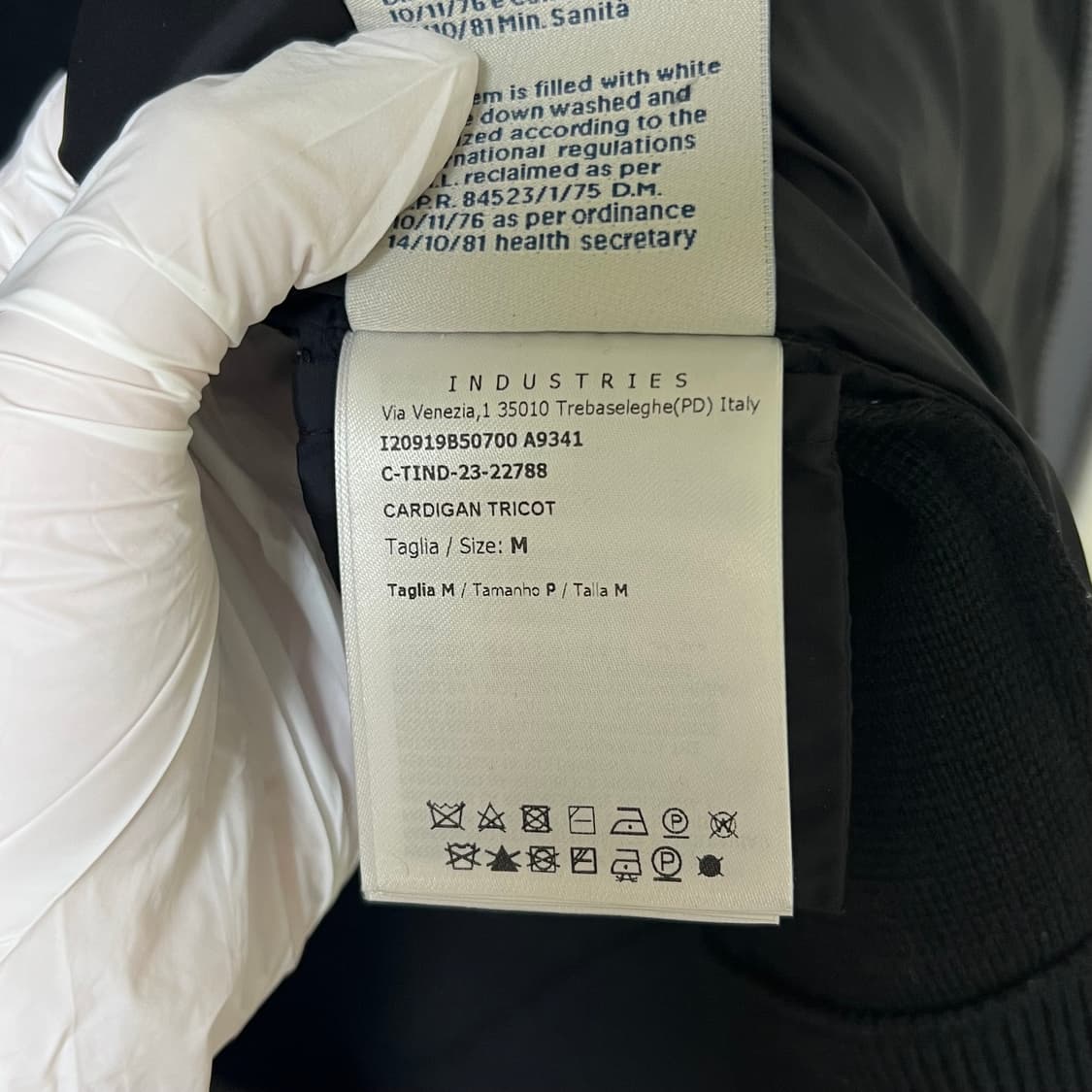 [정품] 신형 23FW / 몽클레어 니트패딩 블랙 M size 상품이미지4