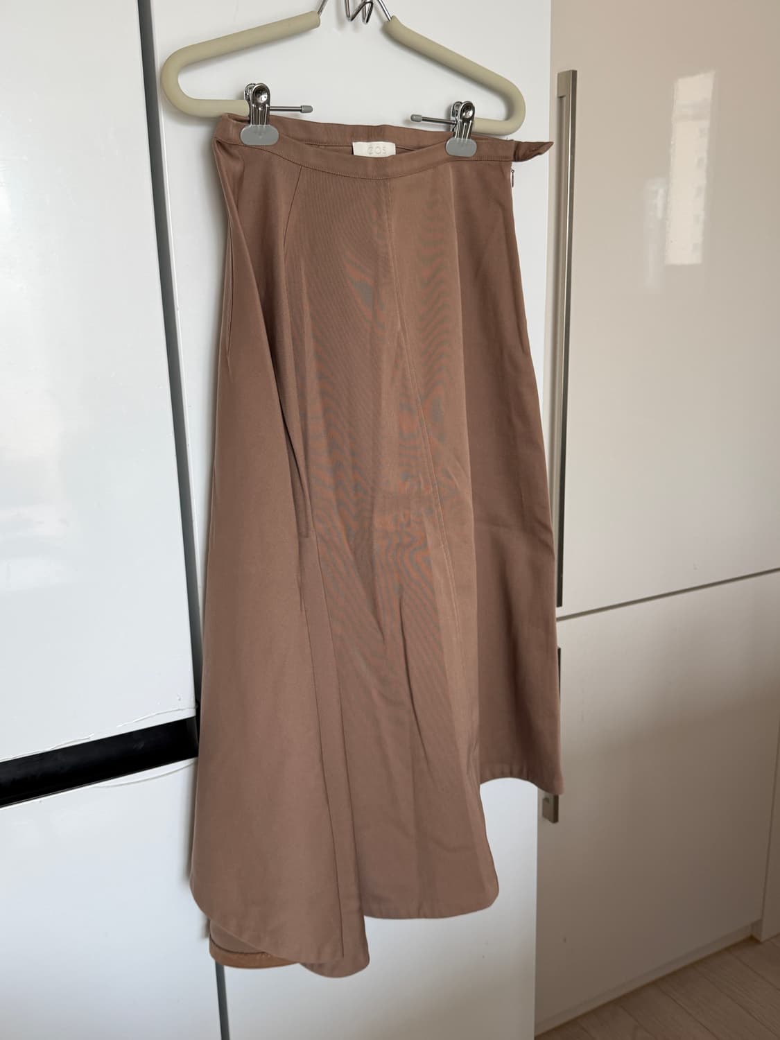 거의새것 COS 베이지 A라인 언발 롱스커트 상품이미지2