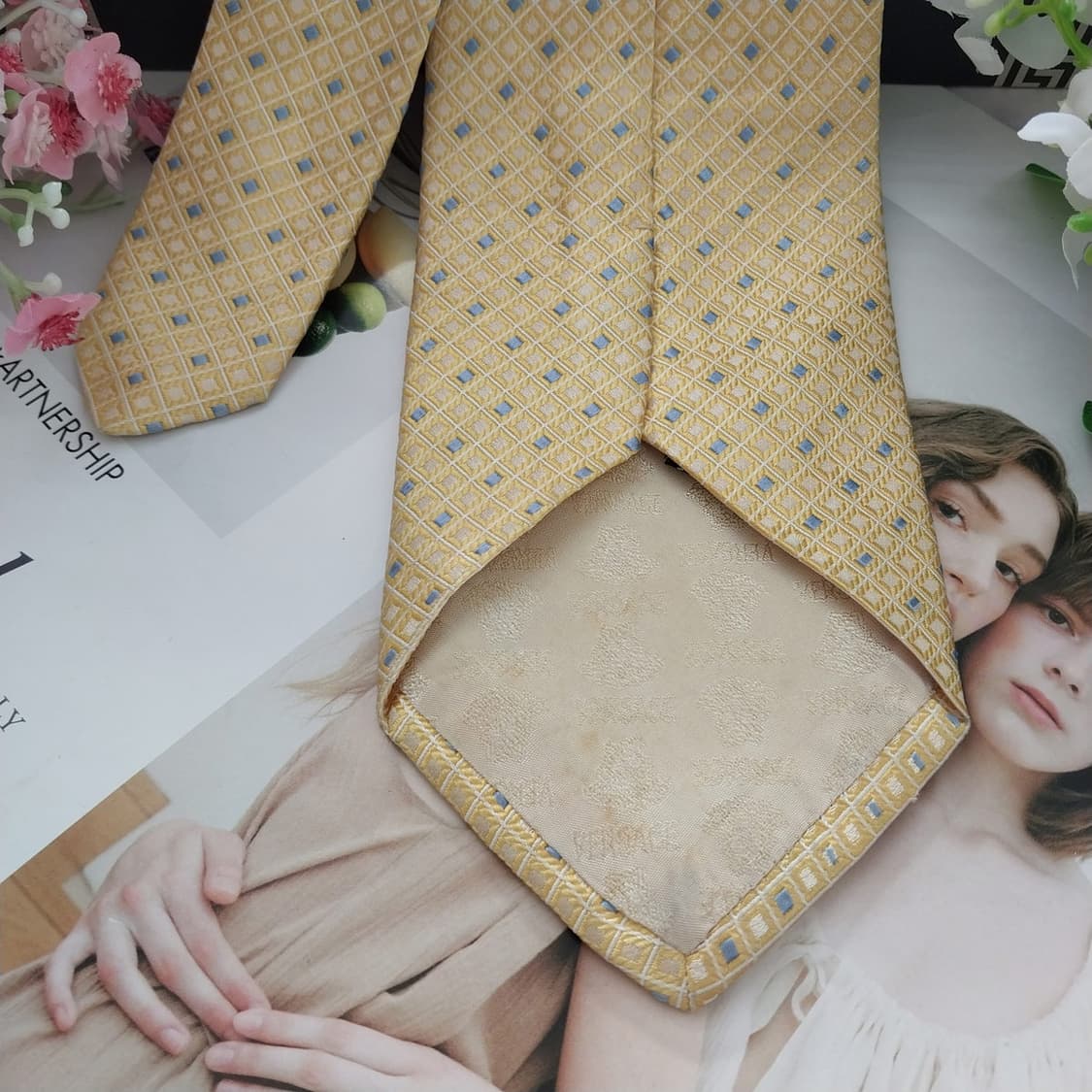 베르사체 실크 옐로 다이아 패턴 넥타이 8.9cm A-~B등급 K1390 상품이미지5