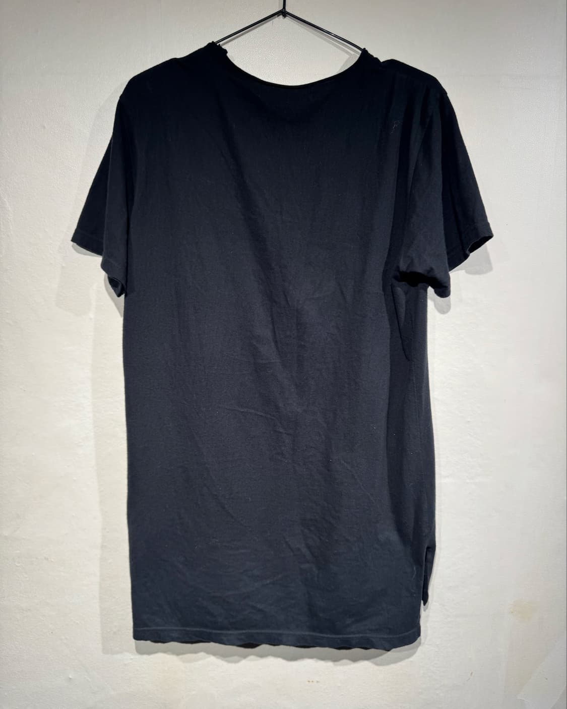 Gostar De Fuga Distressed Black T-shirt  상품이미지2