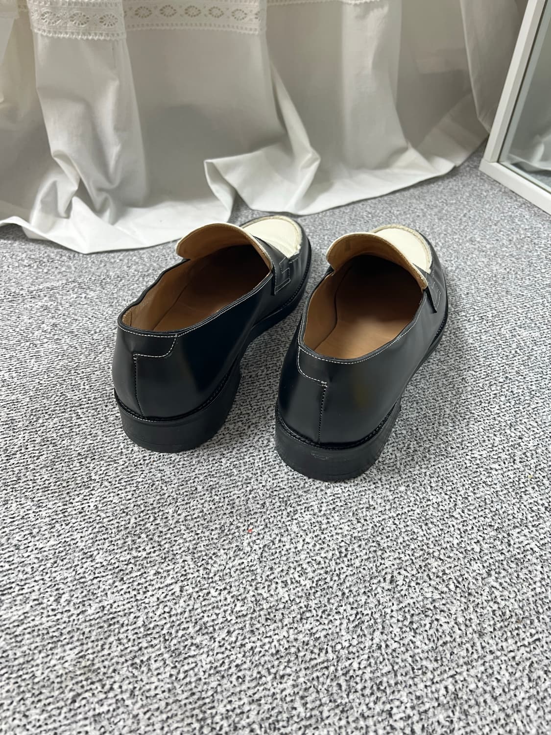 페넌 블랙 화이트 페니로퍼 상품이미지4