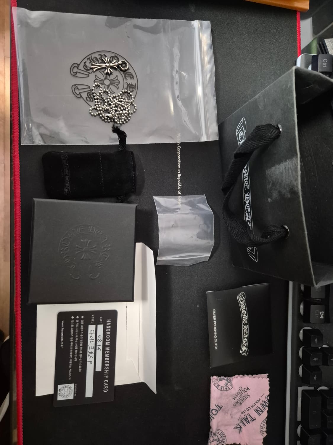 크롬하츠 타이니크로스 참  상품이미지1