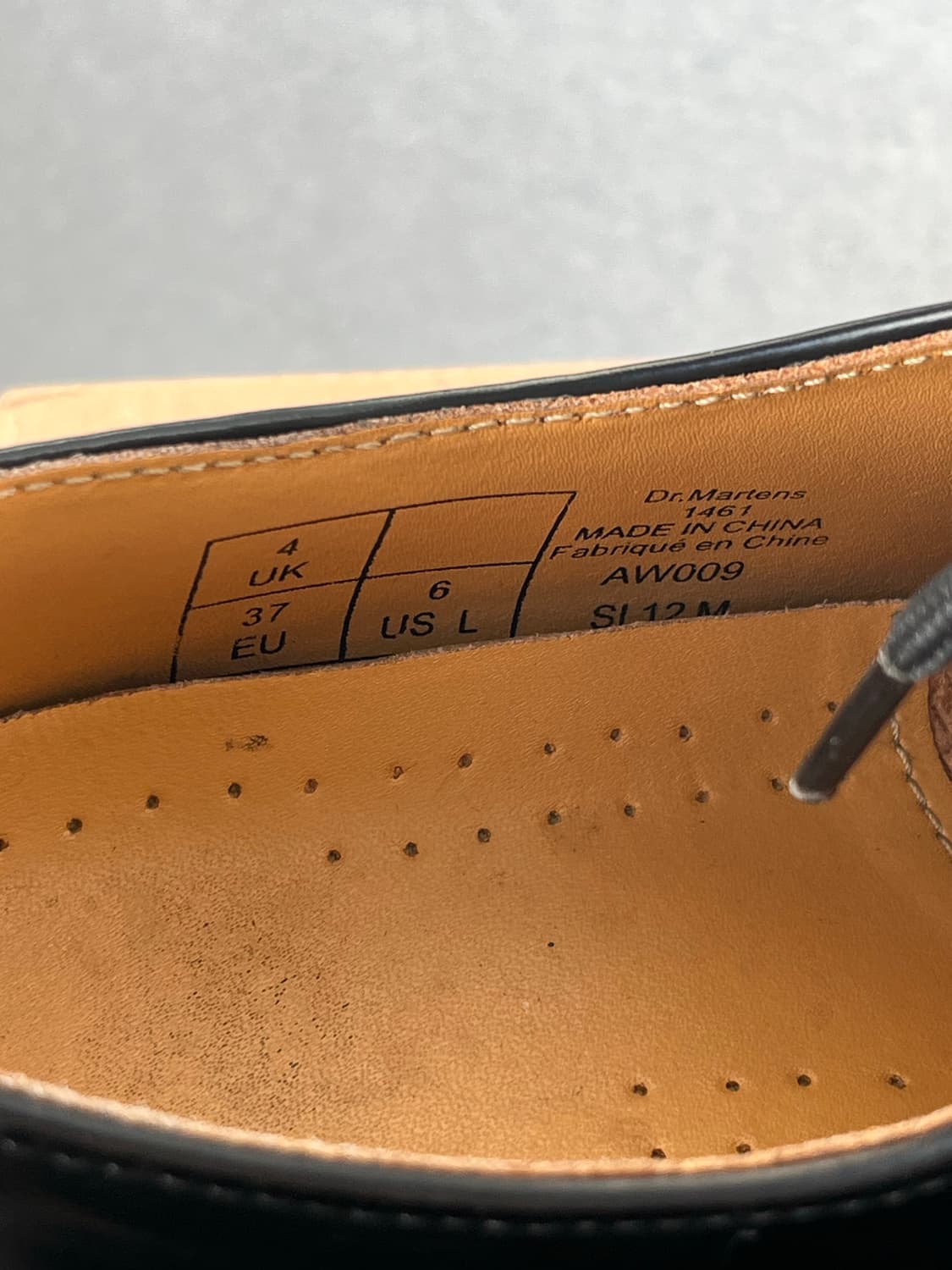 닥터마틴 1461 3홀 스무스 블랙 37(230) 상품이미지5