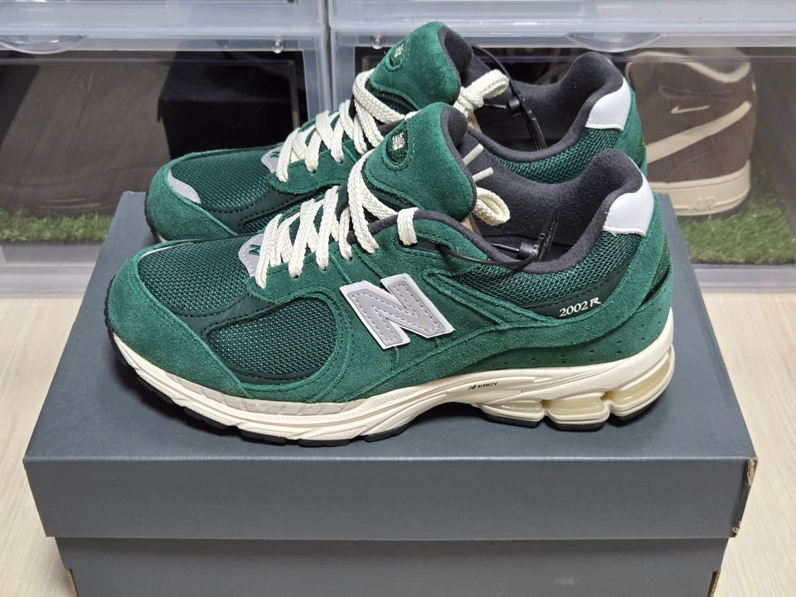 [판매](260)뉴발란스 2002R 나이트워치 그린 상품이미지1