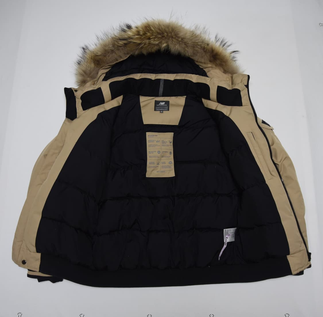 뉴발란스 패딩 점퍼 95사이즈 상품이미지4