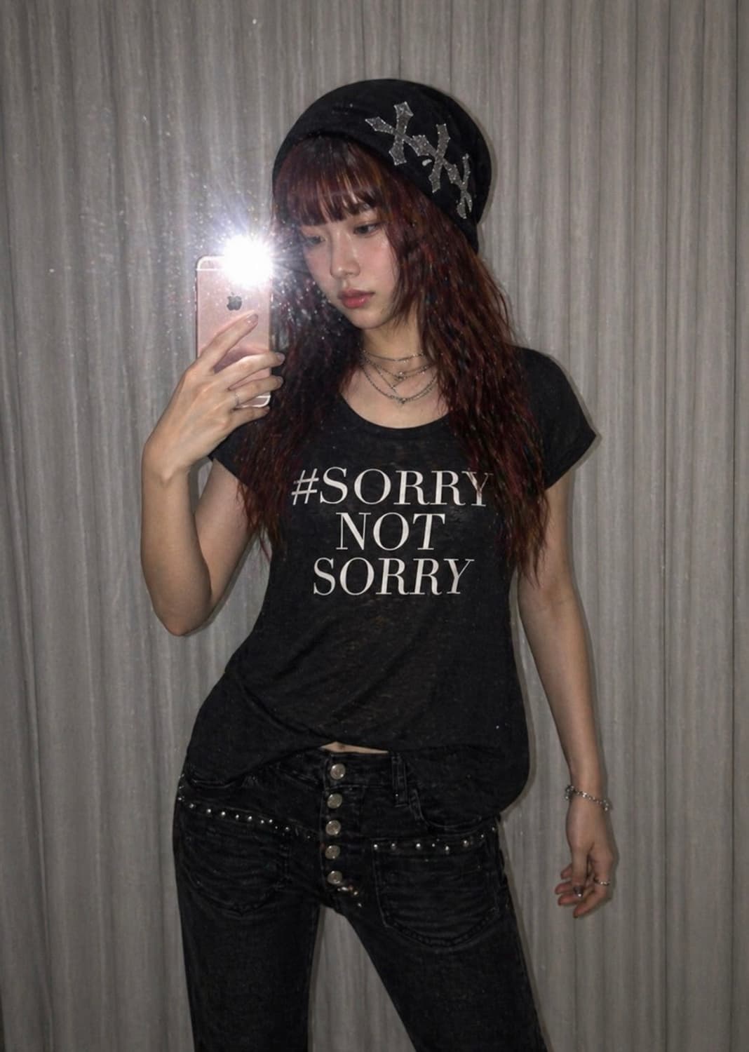 쏘리 낫 쏘리 배드걸 반팔 티셔츠 상품이미지1