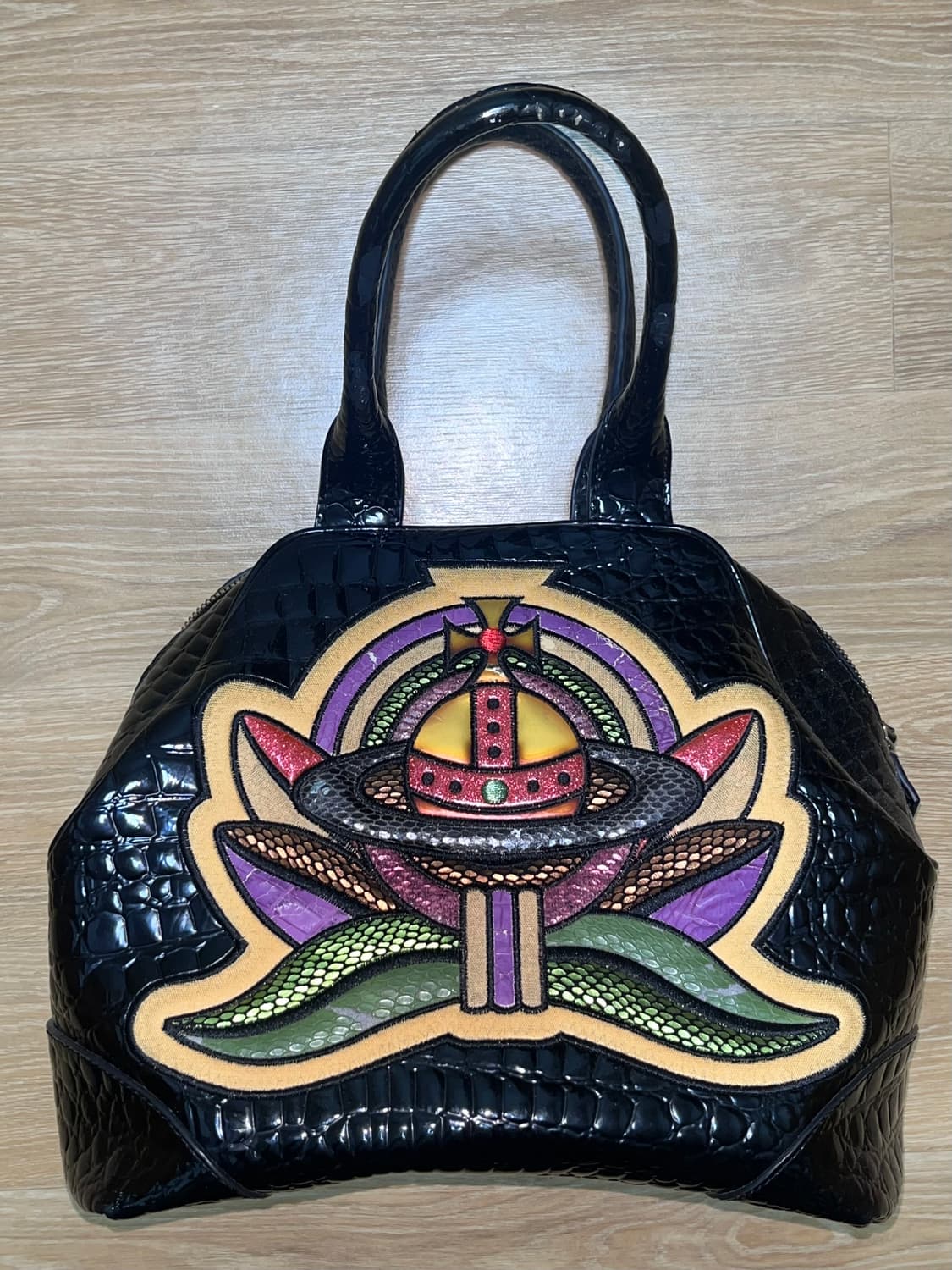 비비안웨스트우드 볼링백 페이턴트 가죽 상품이미지2