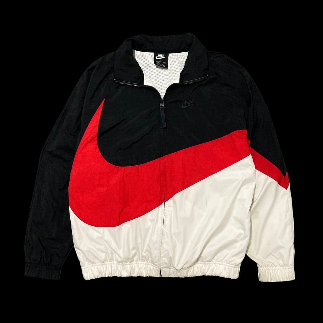 NIKE 나이키 빅 스우시 검빨 바람막이 상품이미지1