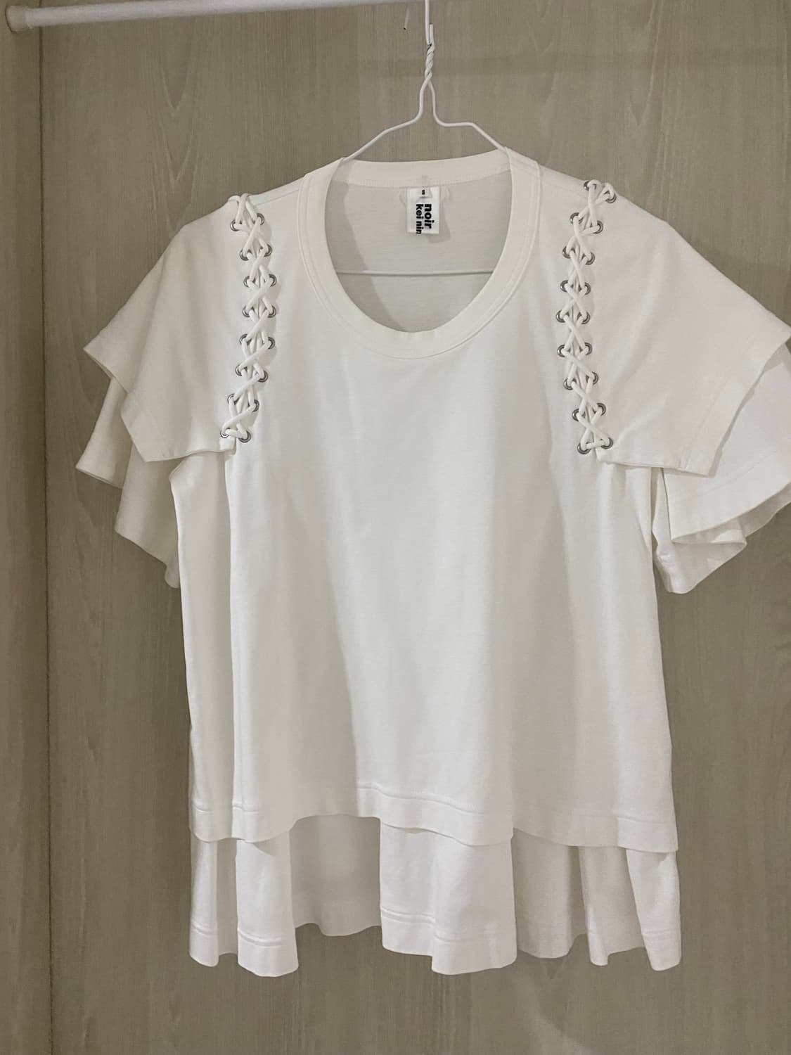 꼼데가르송 느와케이니노미야 티셔츠 상품이미지1