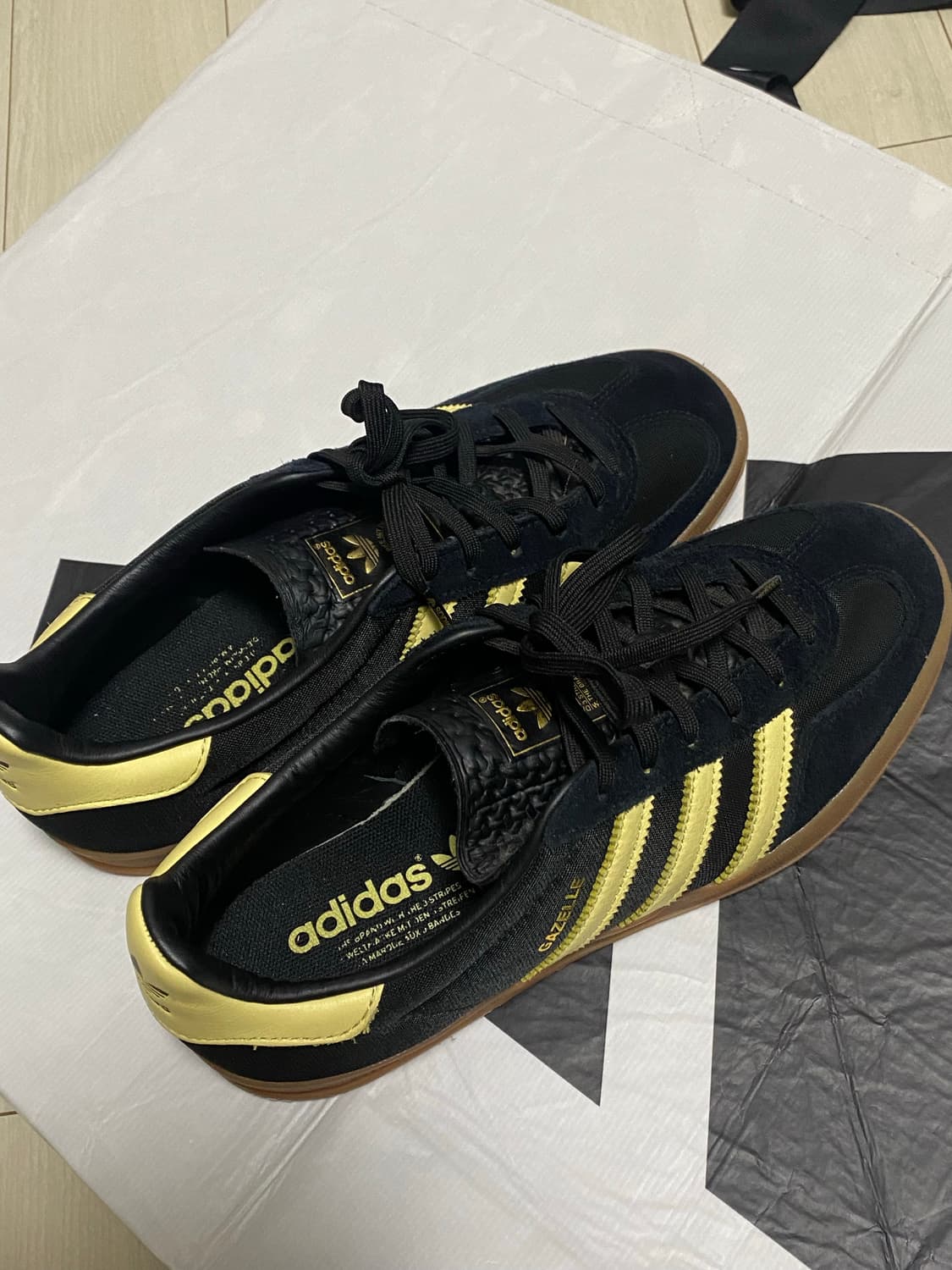 아디다스 가젤 블랙옐로우 상품이미지1