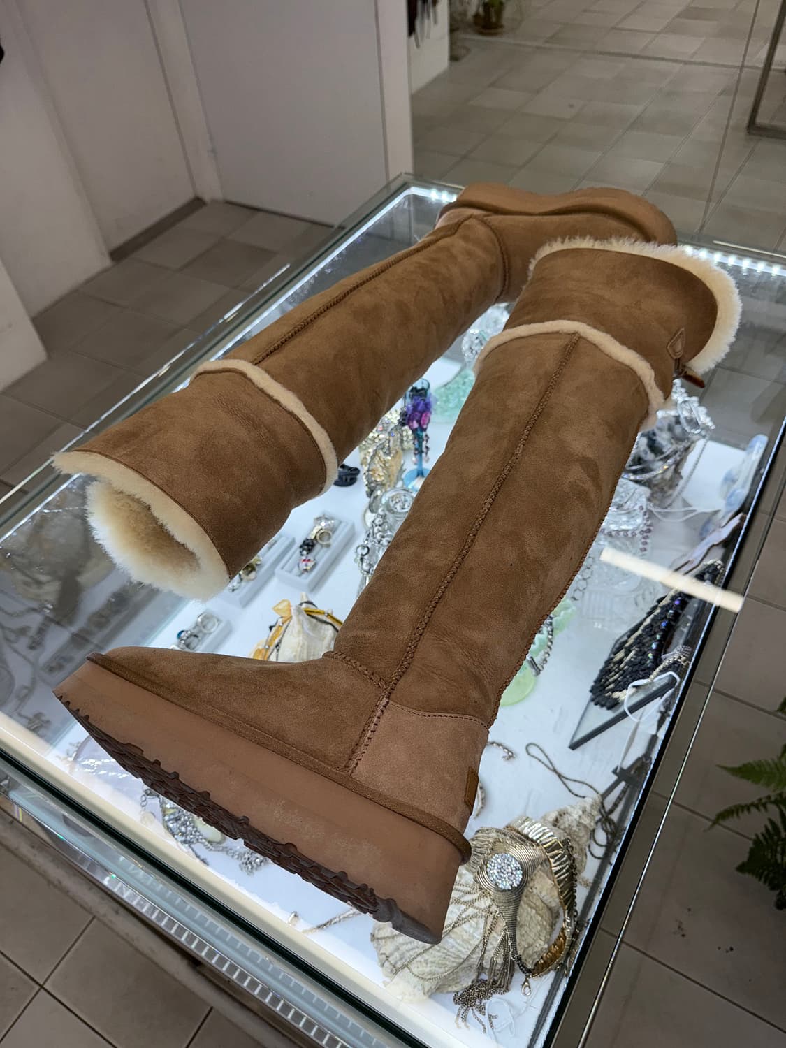 UGG Over The Knee Toggle Button 상품이미지3