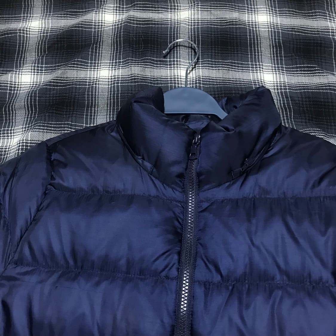 유니클로 재팬라인 네이비 덕다운 탱커 숏패딩 상품이미지2