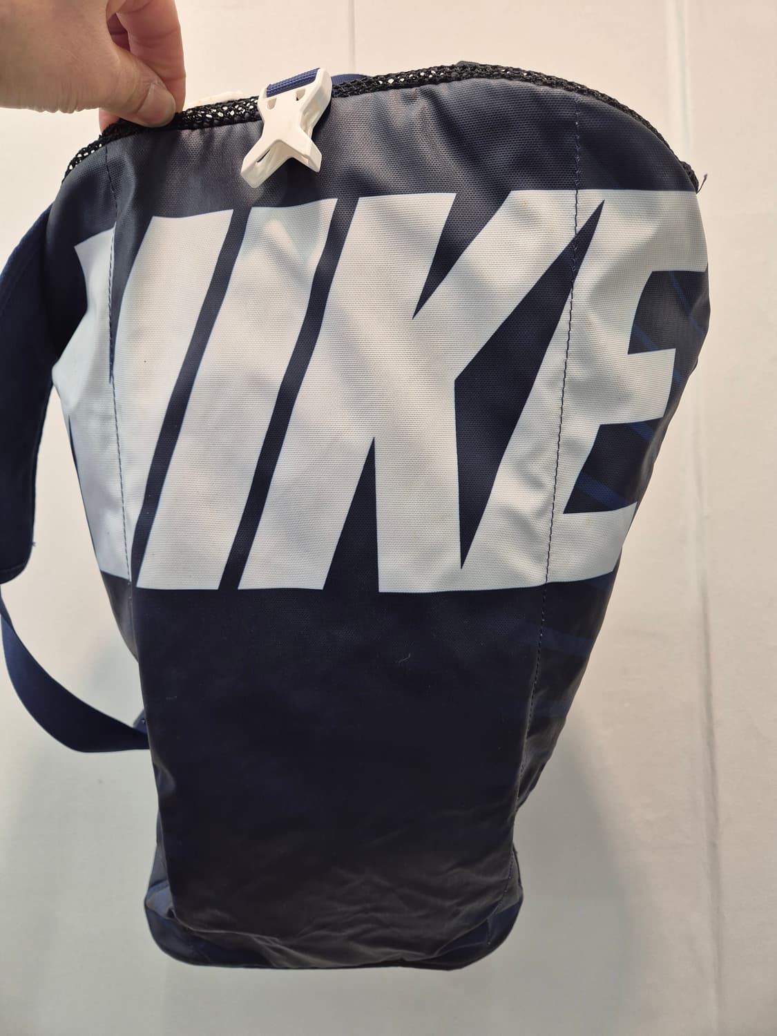 나이키 더플백 네이비 색상 판매
 상품이미지8